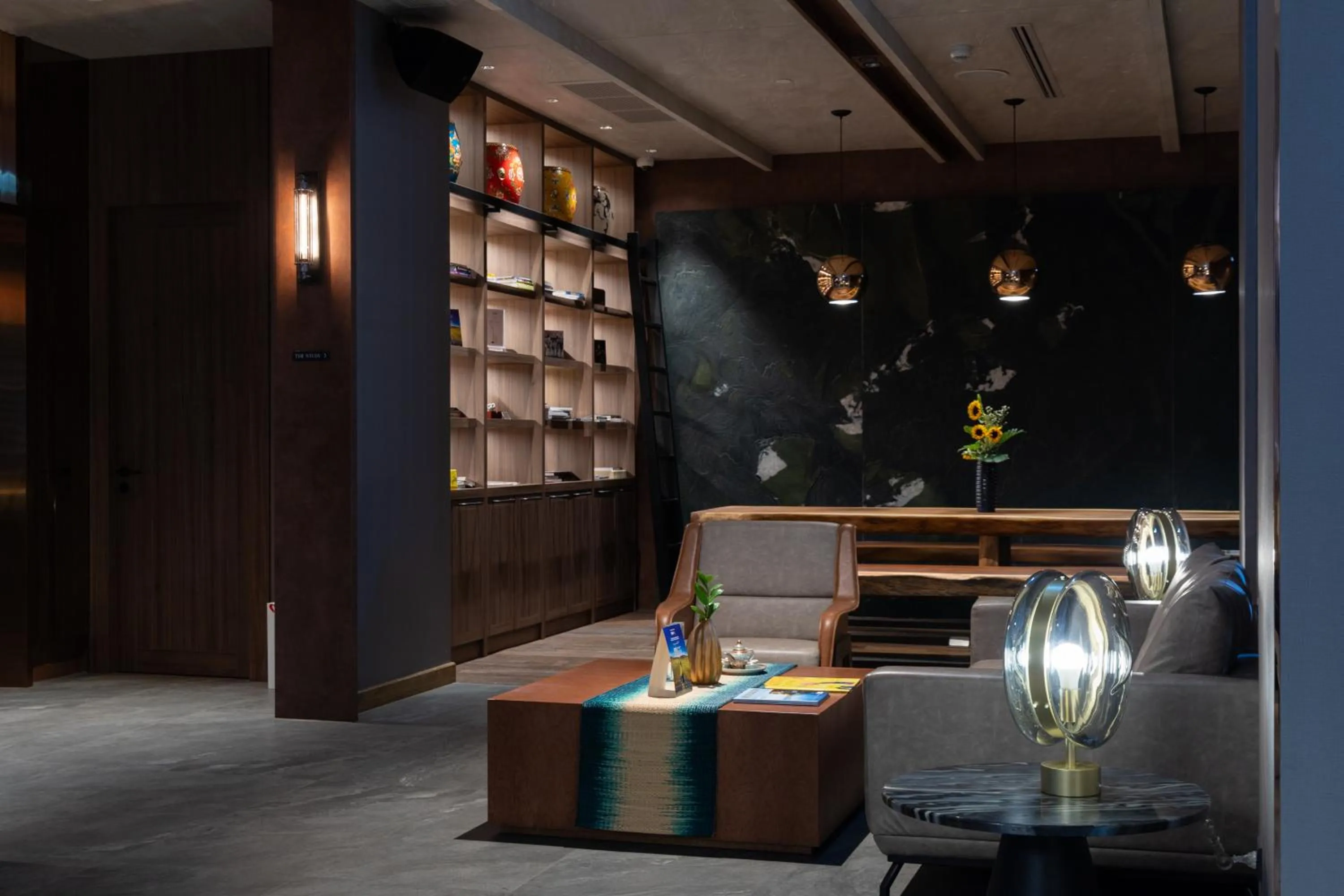 Lobby or reception in Ten Six Hundred, Chao Phraya, Bangkok by Preference, managed by The Ascott Limited