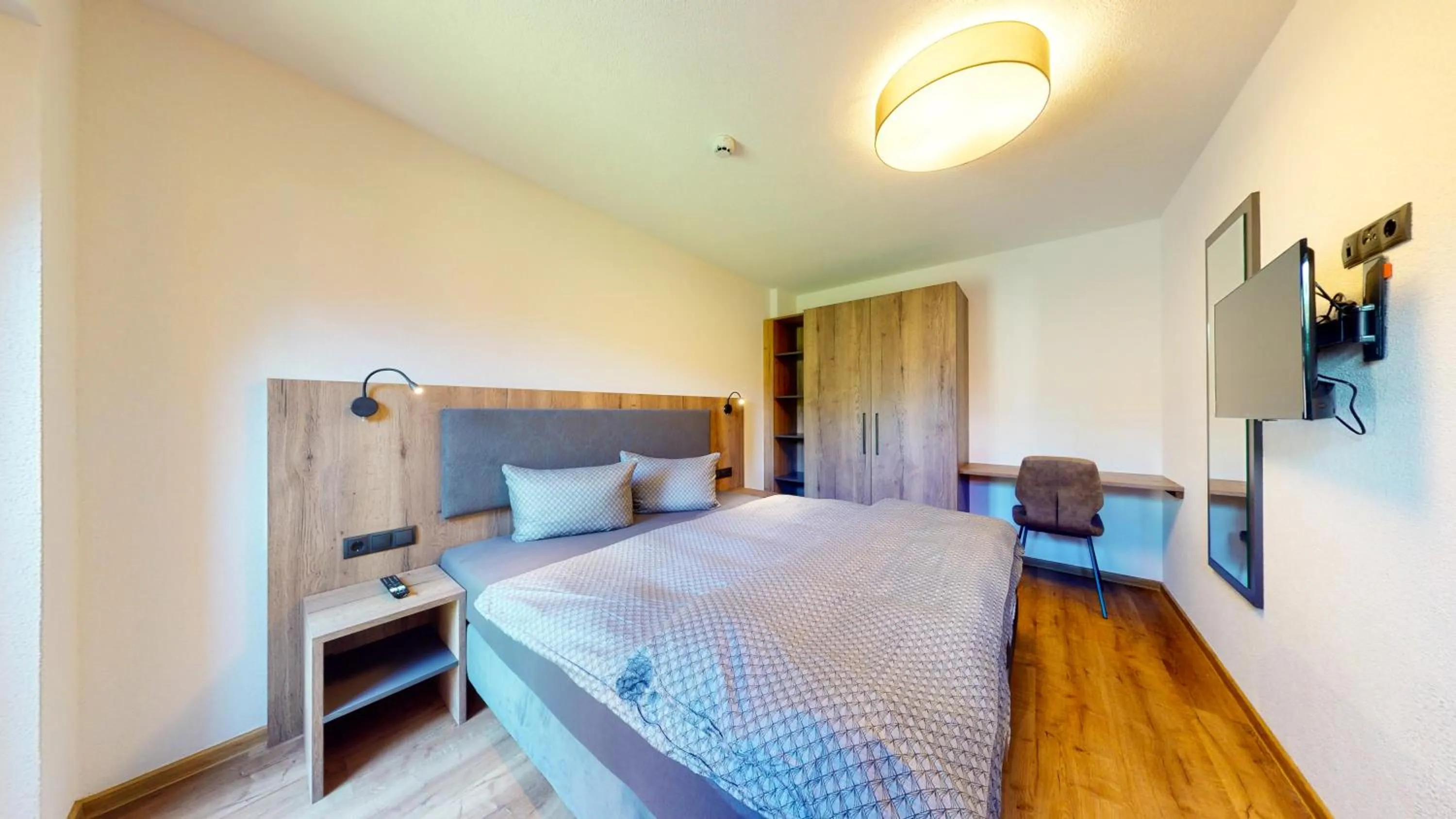 TV and multimedia, Bed in PitzPlus Appartements