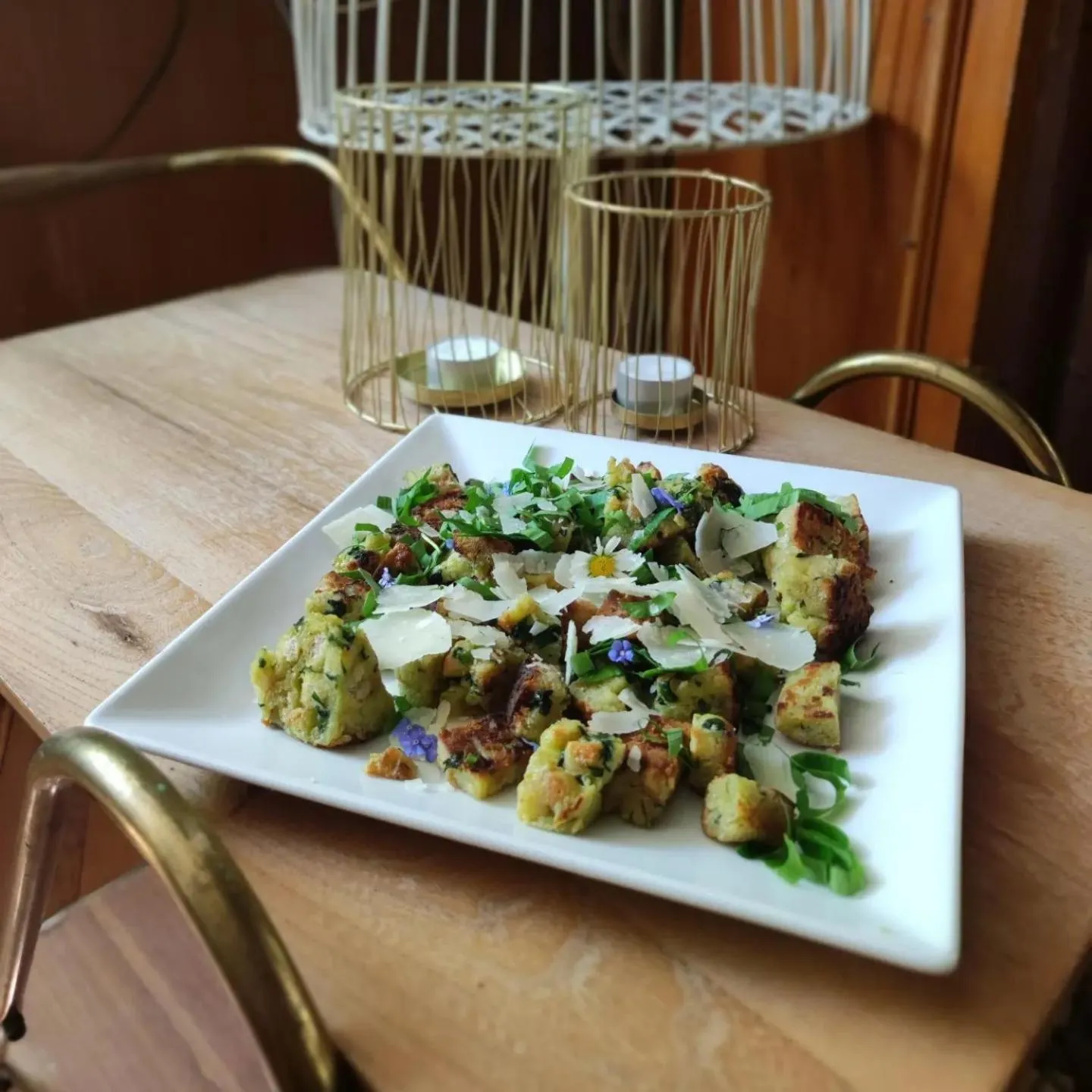 Restaurant/places to eat in Gasthof Hotel zur Post