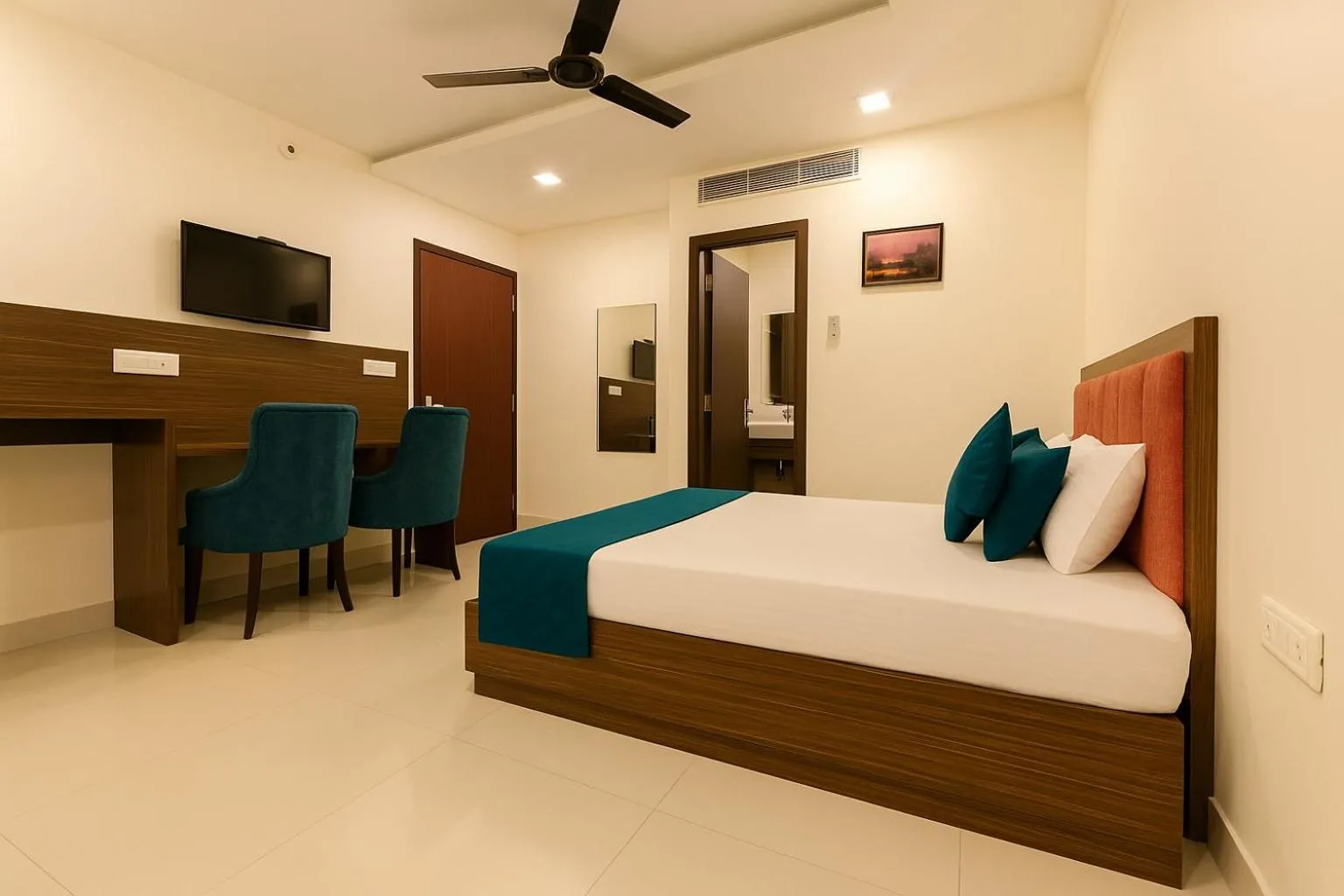 Bed in Hotel The Heights