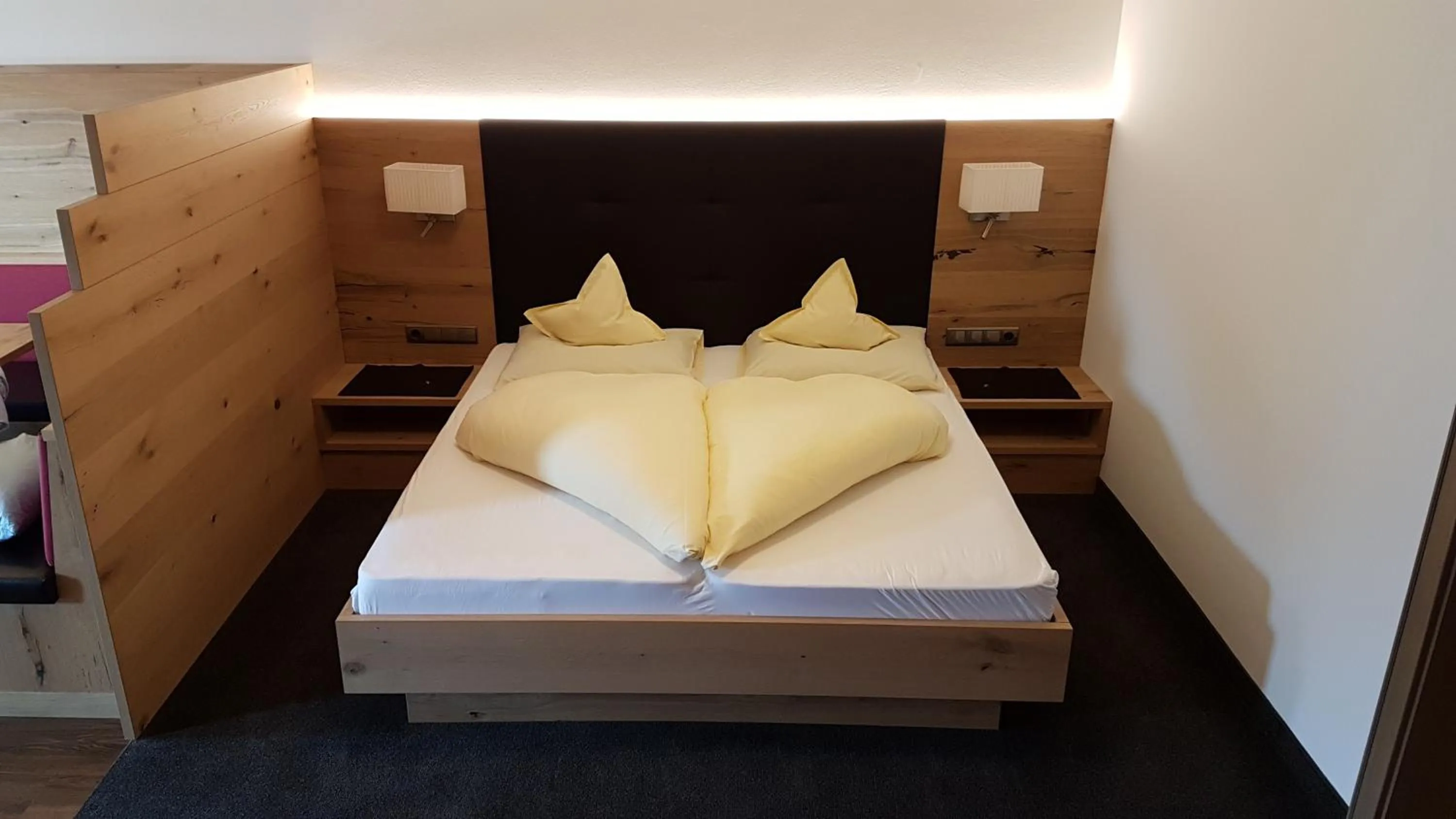 Bed in Residence Krone