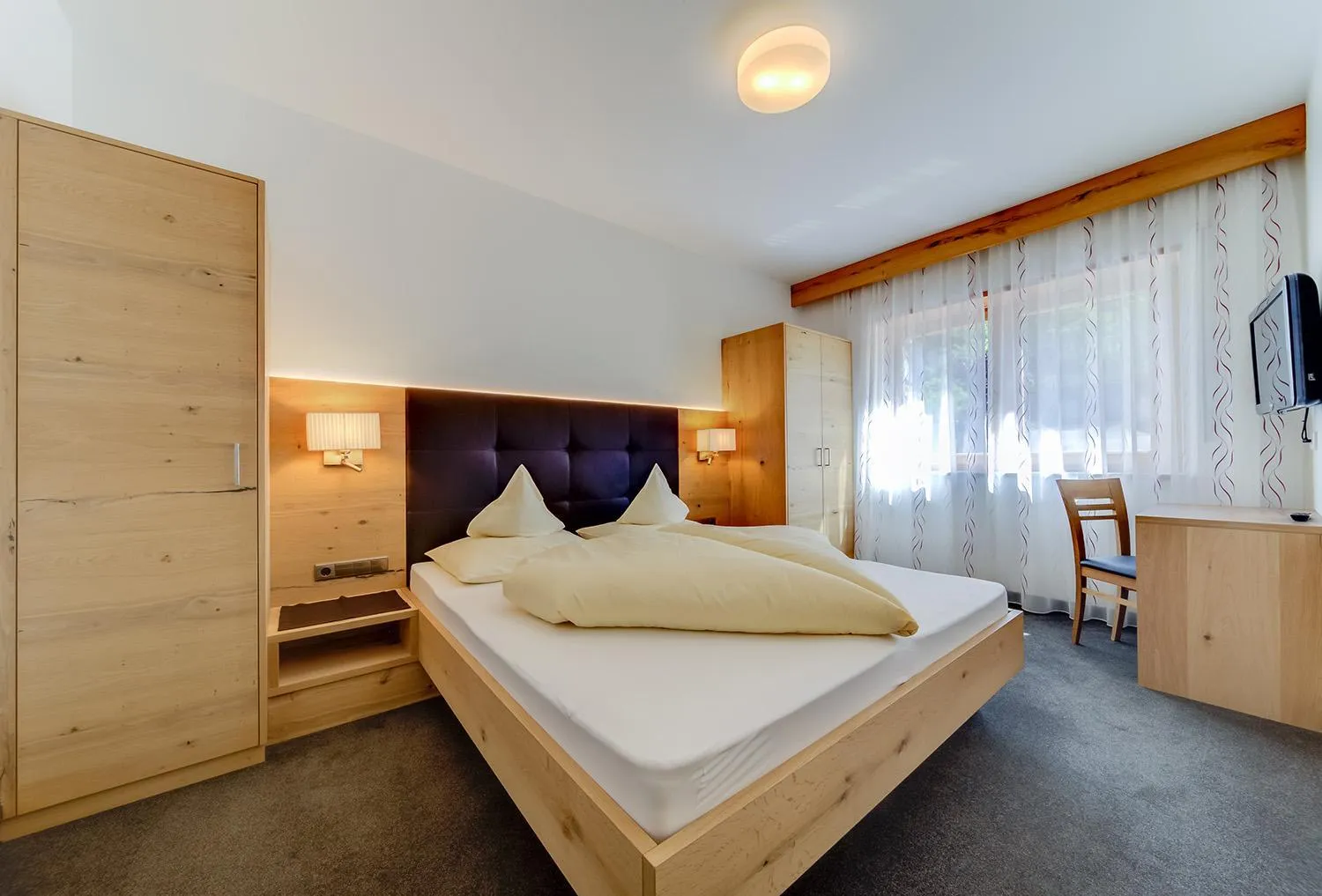 Bed in Residence Krone