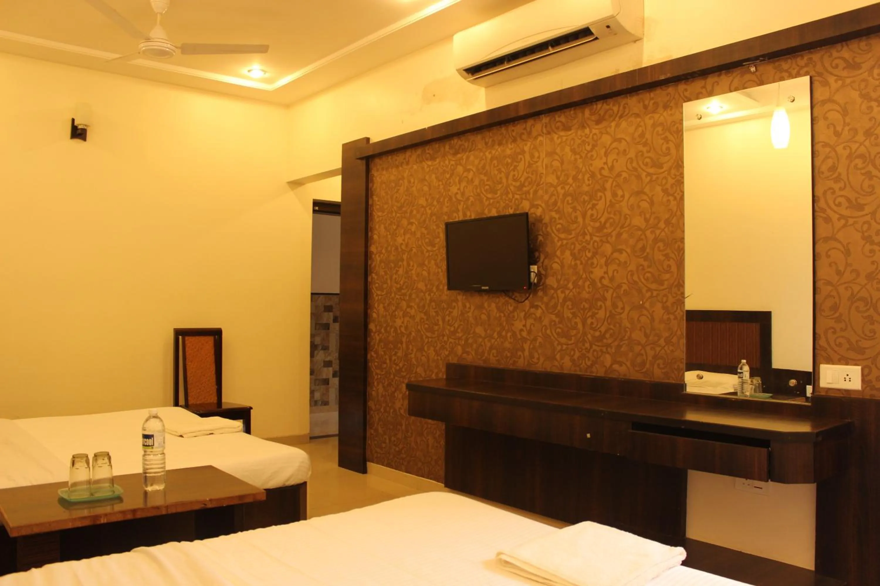 Photo of the whole room, Bed in Hotel Sai Ramanand