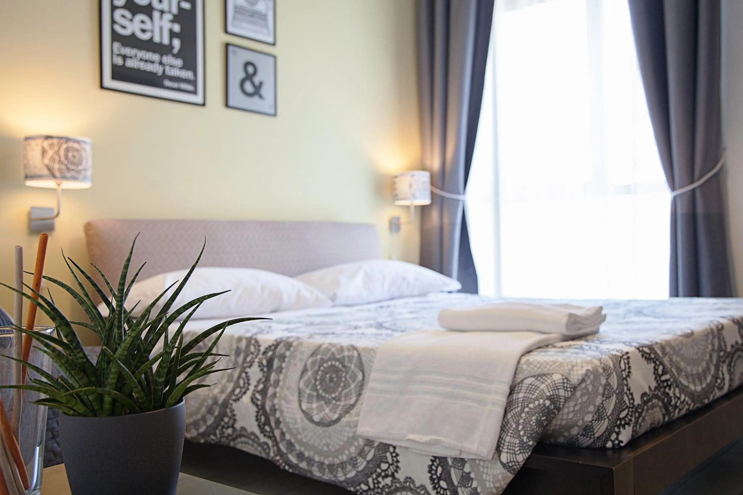 Bed in St Peter's View