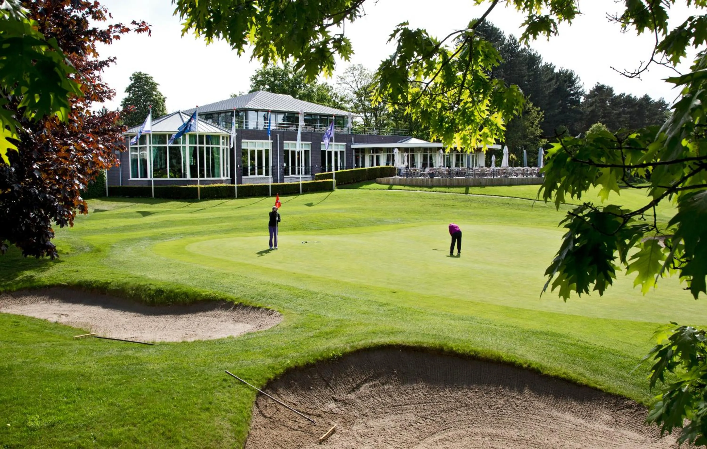 Golfcourse in Romantik Hotel Kasteel Daelenbroeck