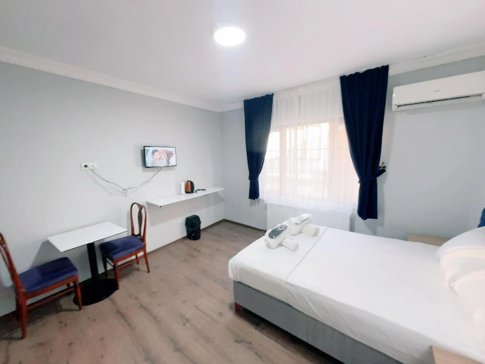 Bed in Taksim Centre Hotel