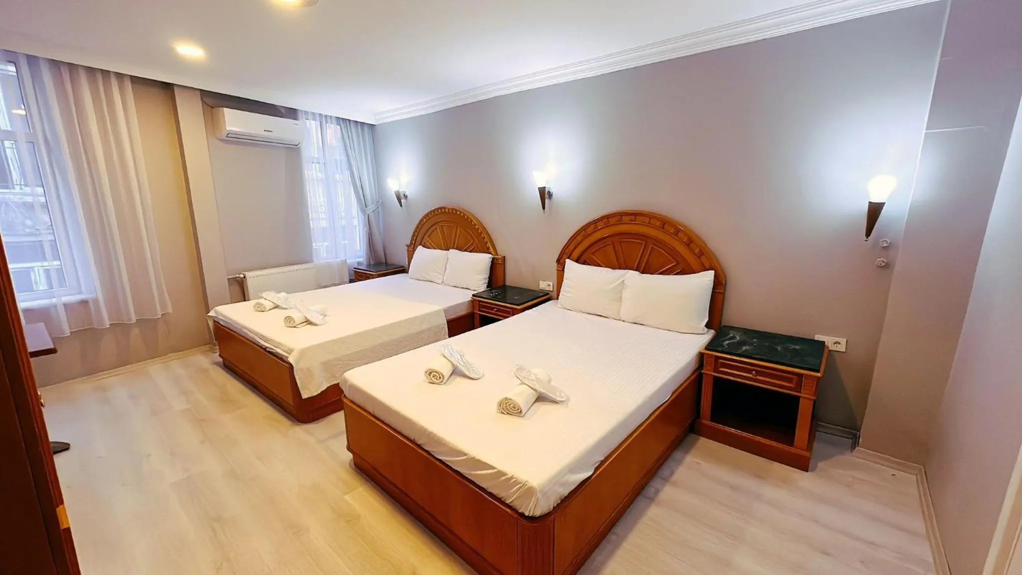 Bed in Taksim Centre Hotel