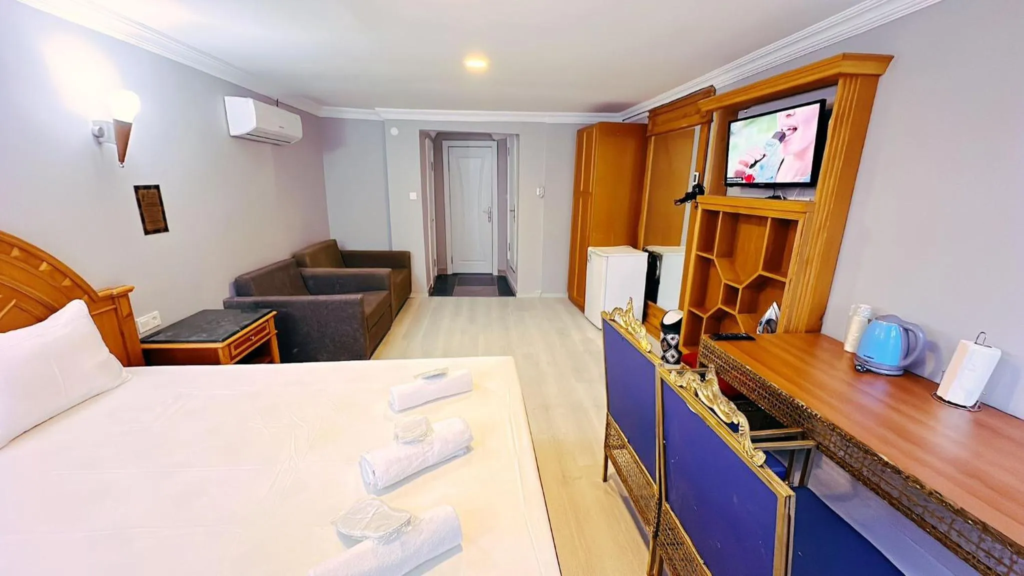 Bed in Taksim Centre Hotel