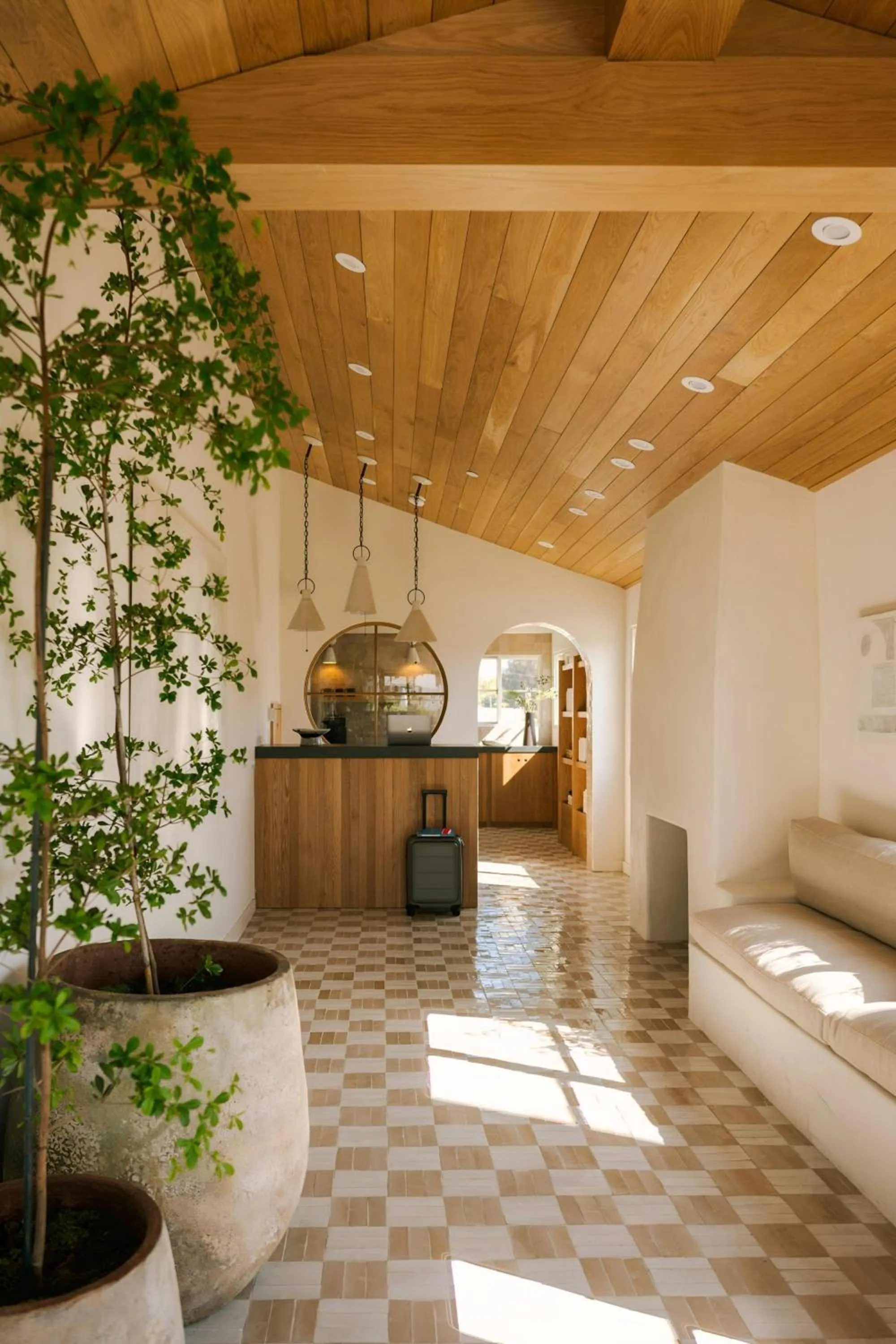 Lobby or reception in Woods Cove Hotel Laguna Beach, Sonder by Marriott Bonvoy