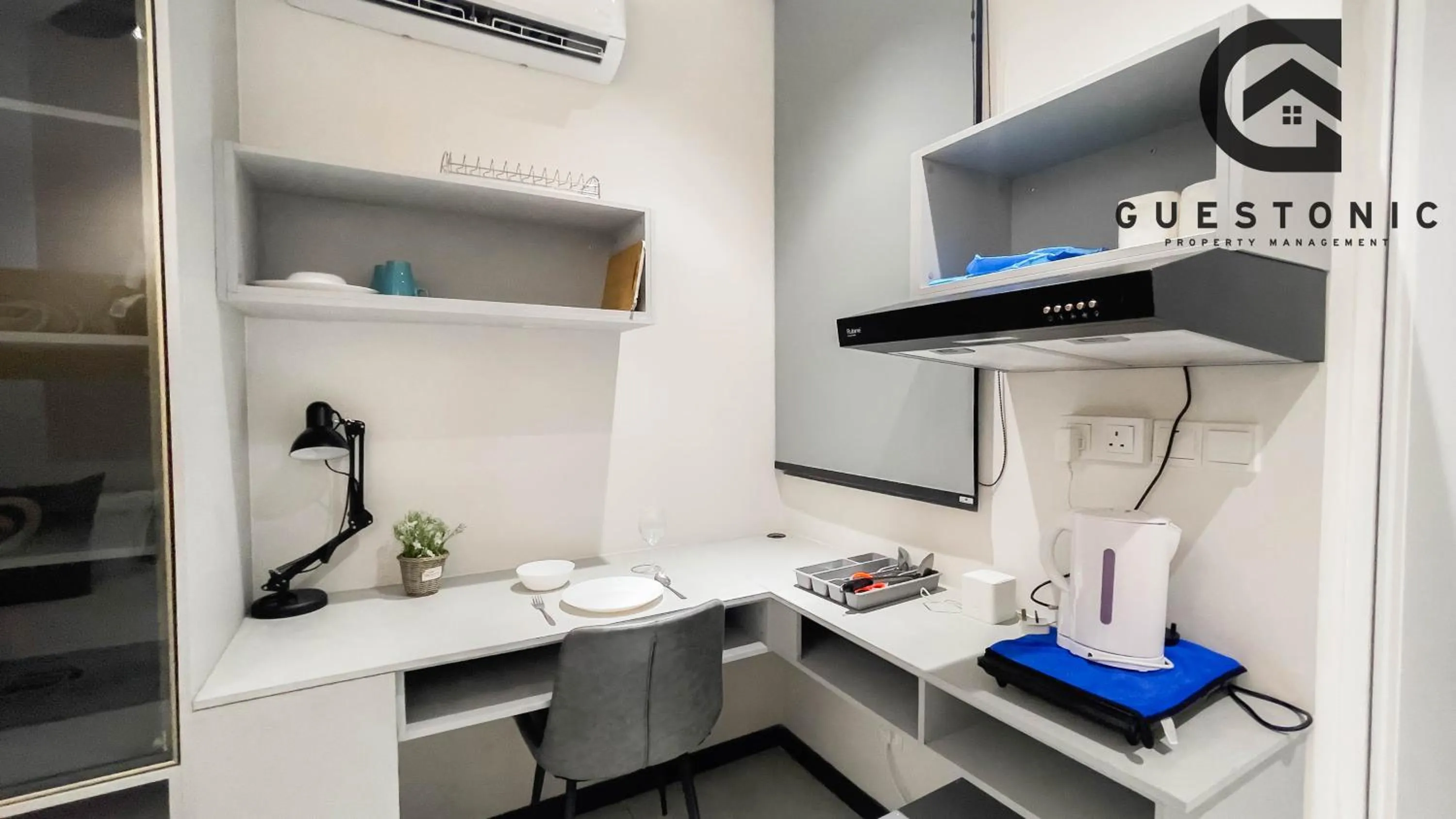 NeuSuite Cozy Studio by GUESTONIC