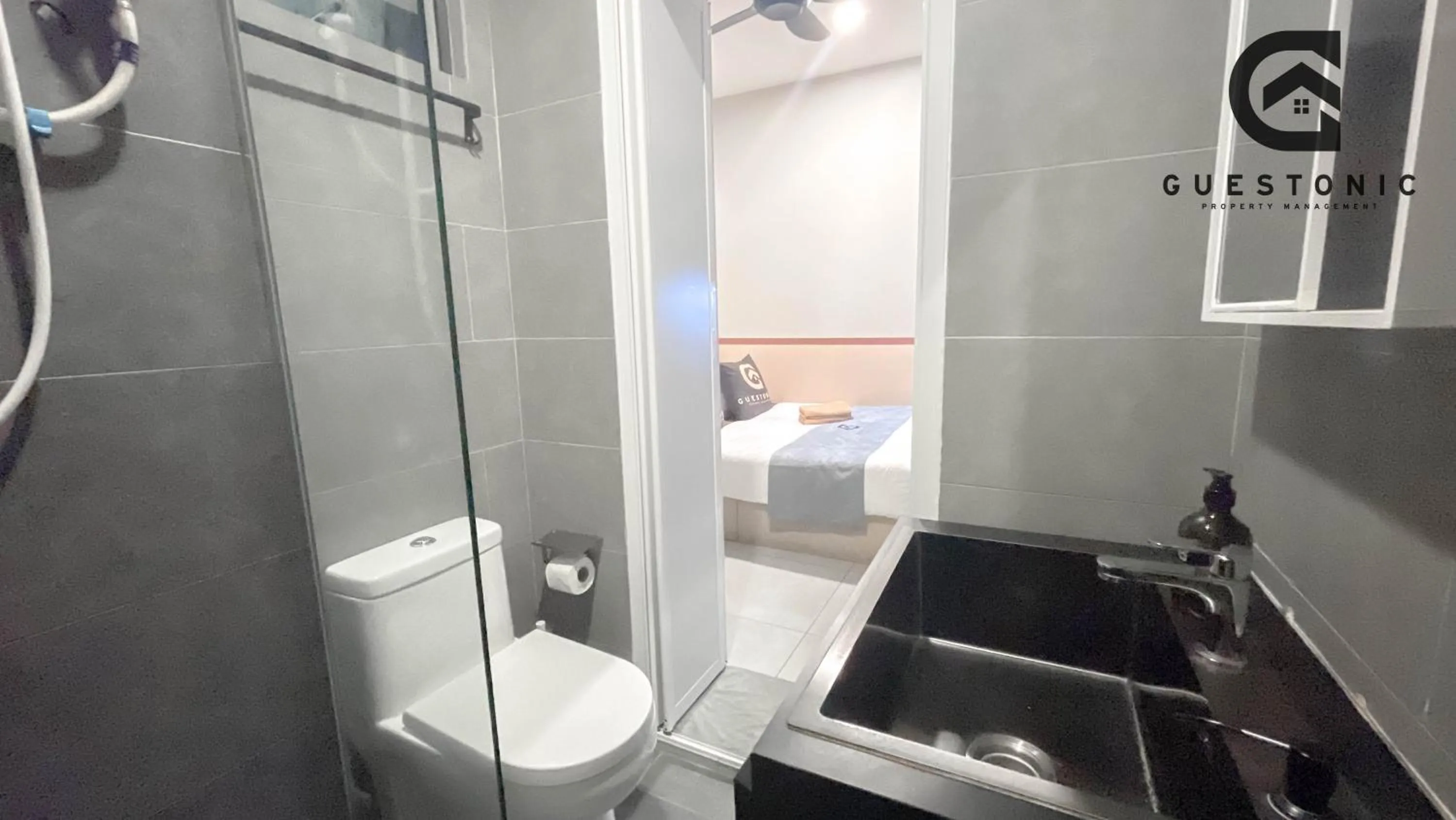 NeuSuite Cozy Studio by GUESTONIC