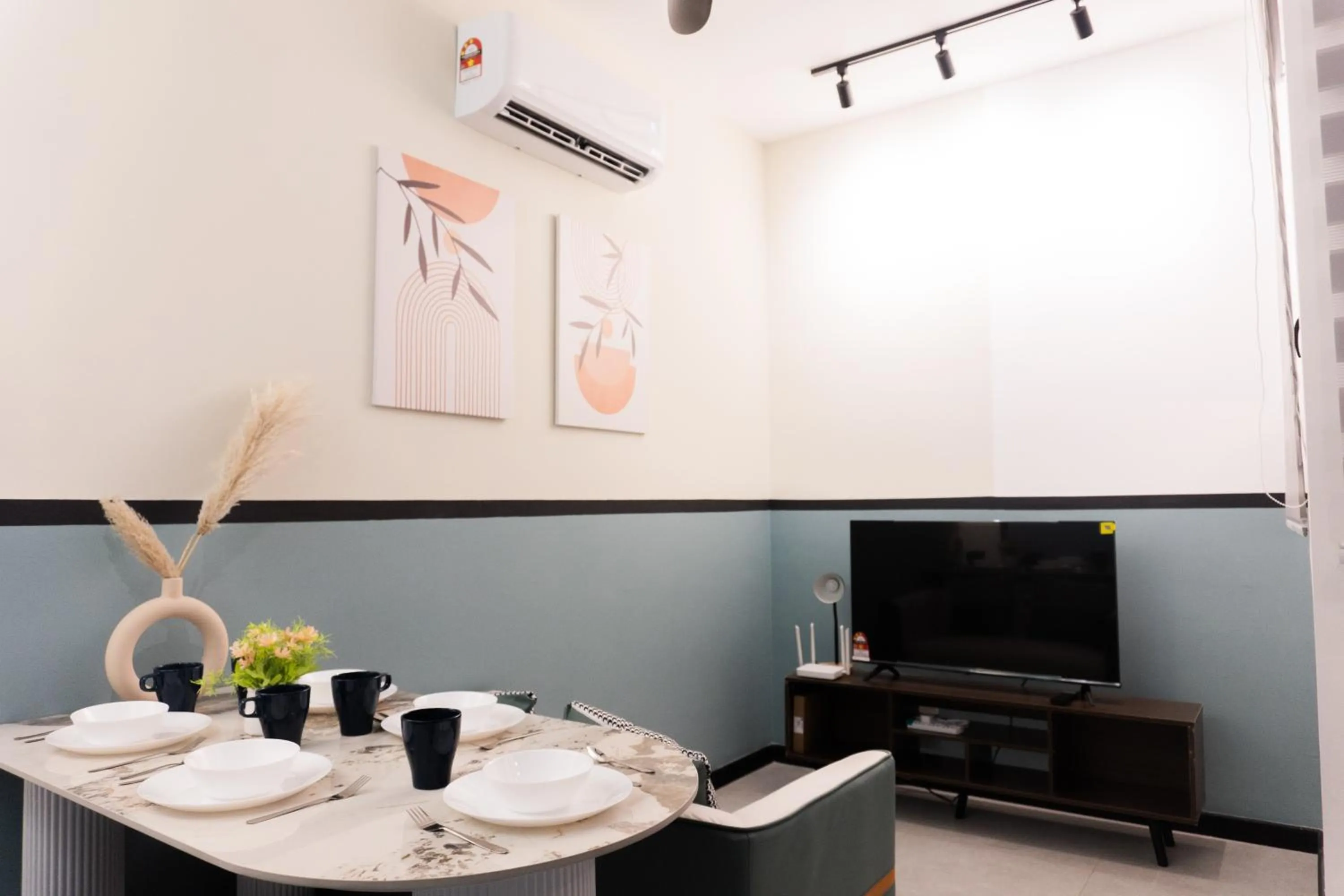 NeuSuite Cozy Studio by GUESTONIC