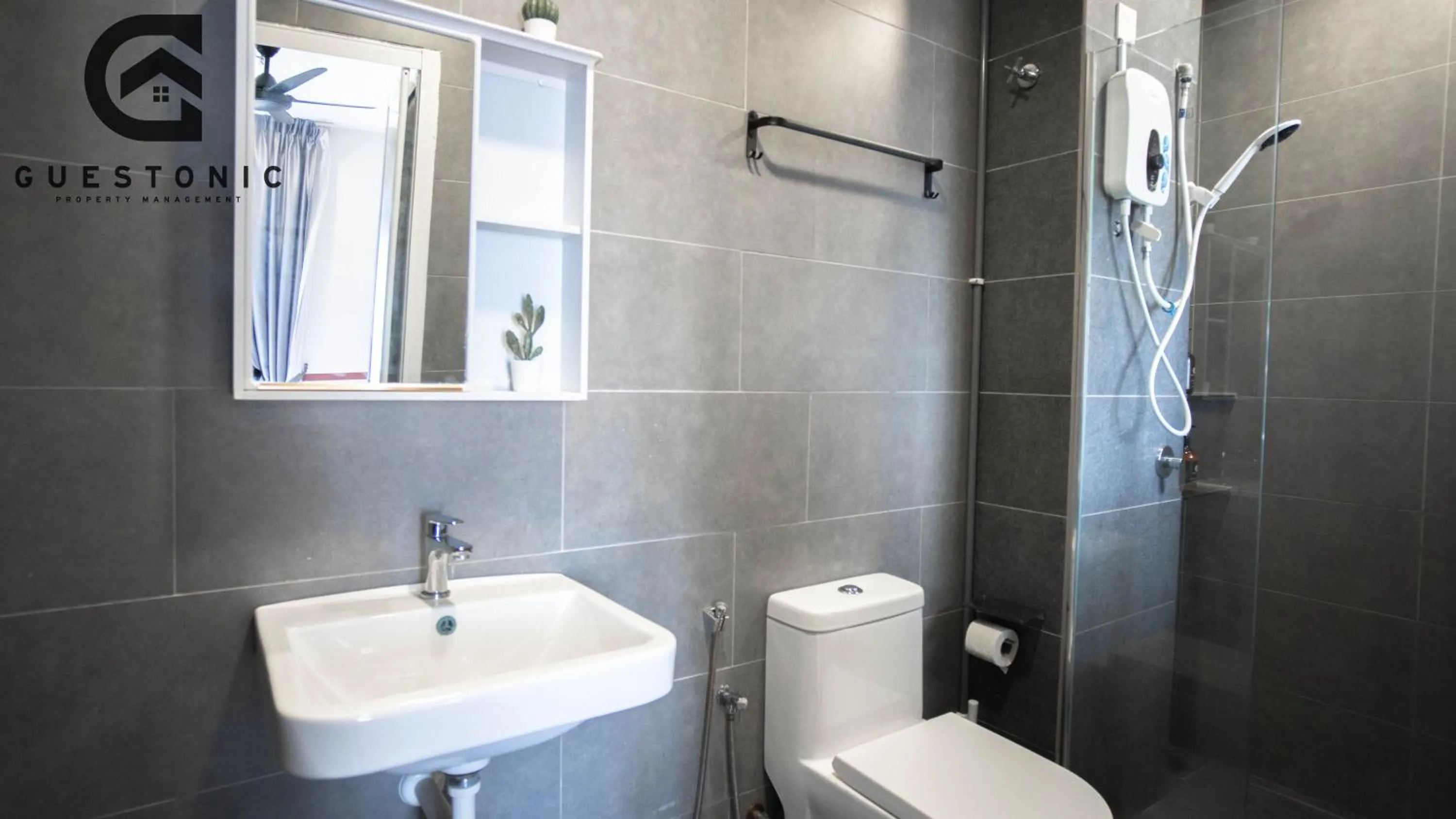 NeuSuite Cozy Studio by GUESTONIC