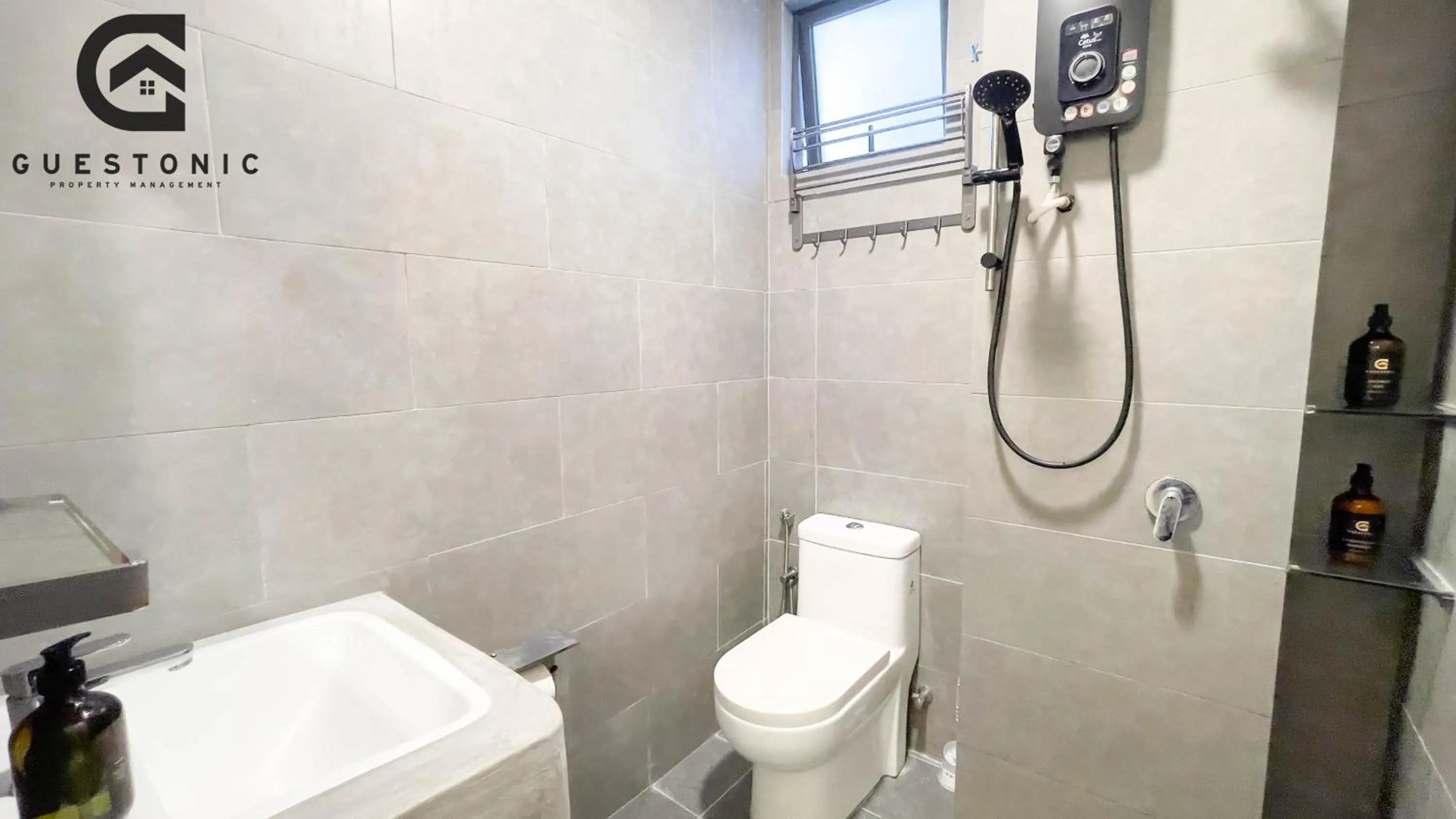 NeuSuite Cozy Studio by GUESTONIC