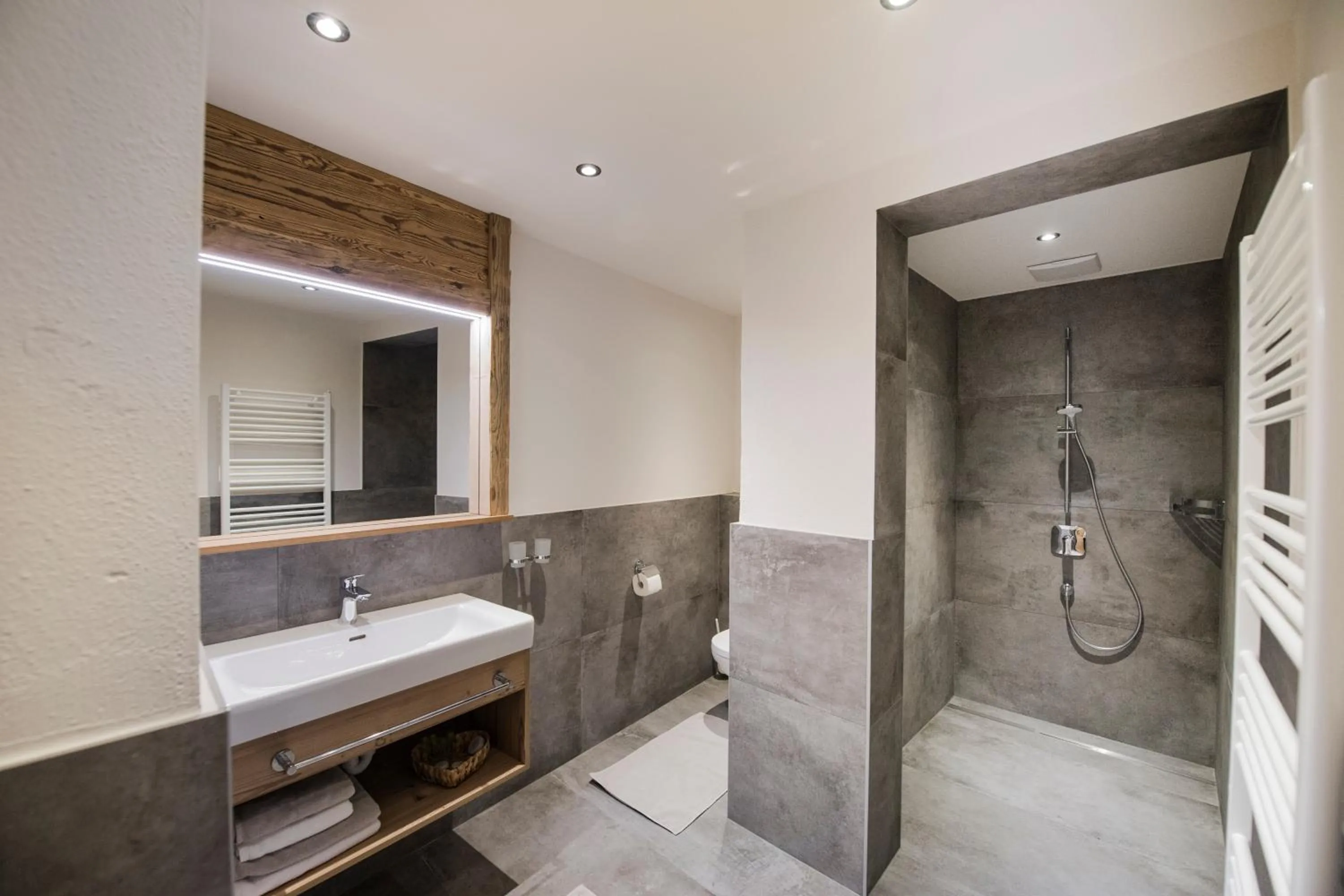 Shower in Ferienhof Ausserbrente
