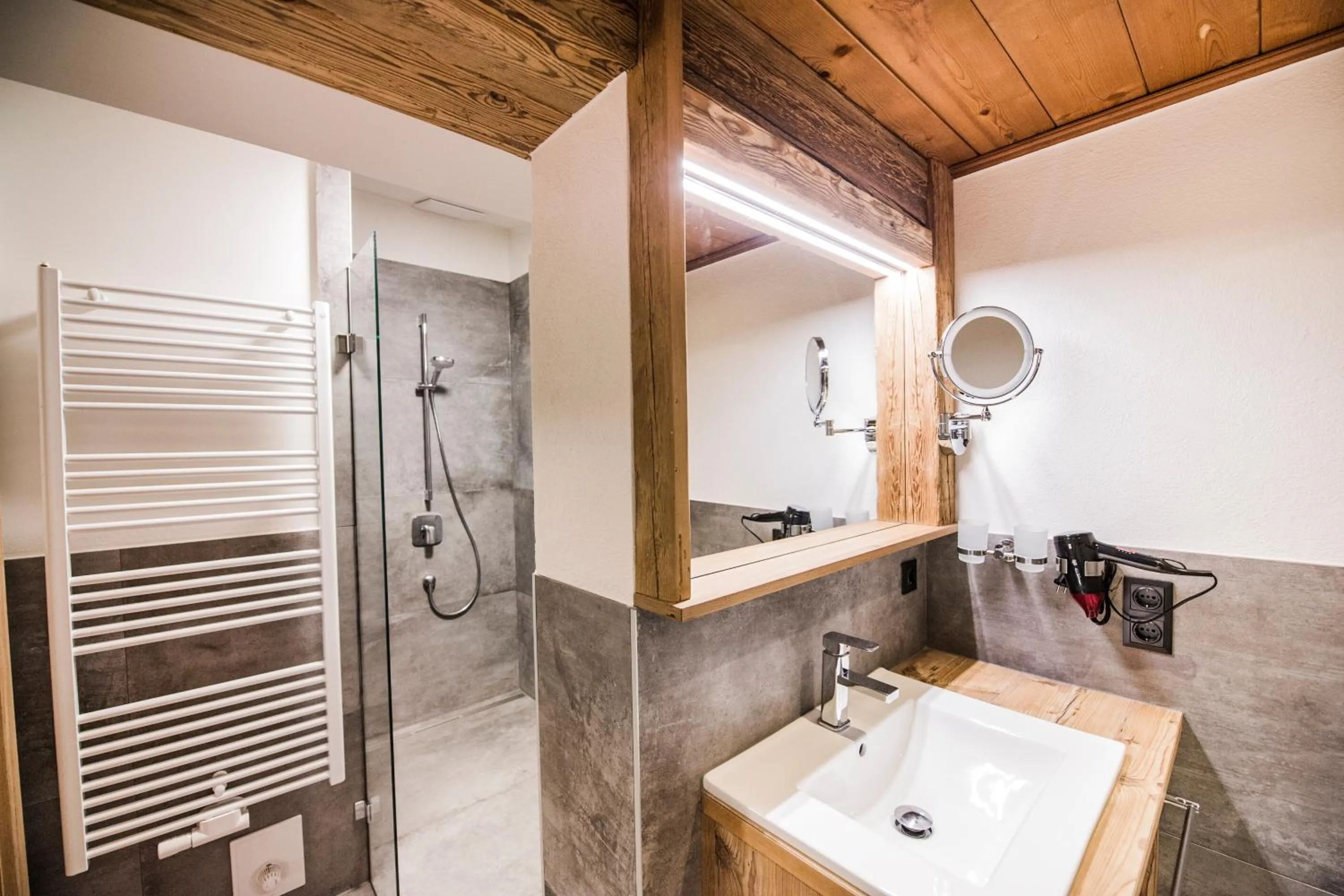 Shower in Ferienhof Ausserbrente