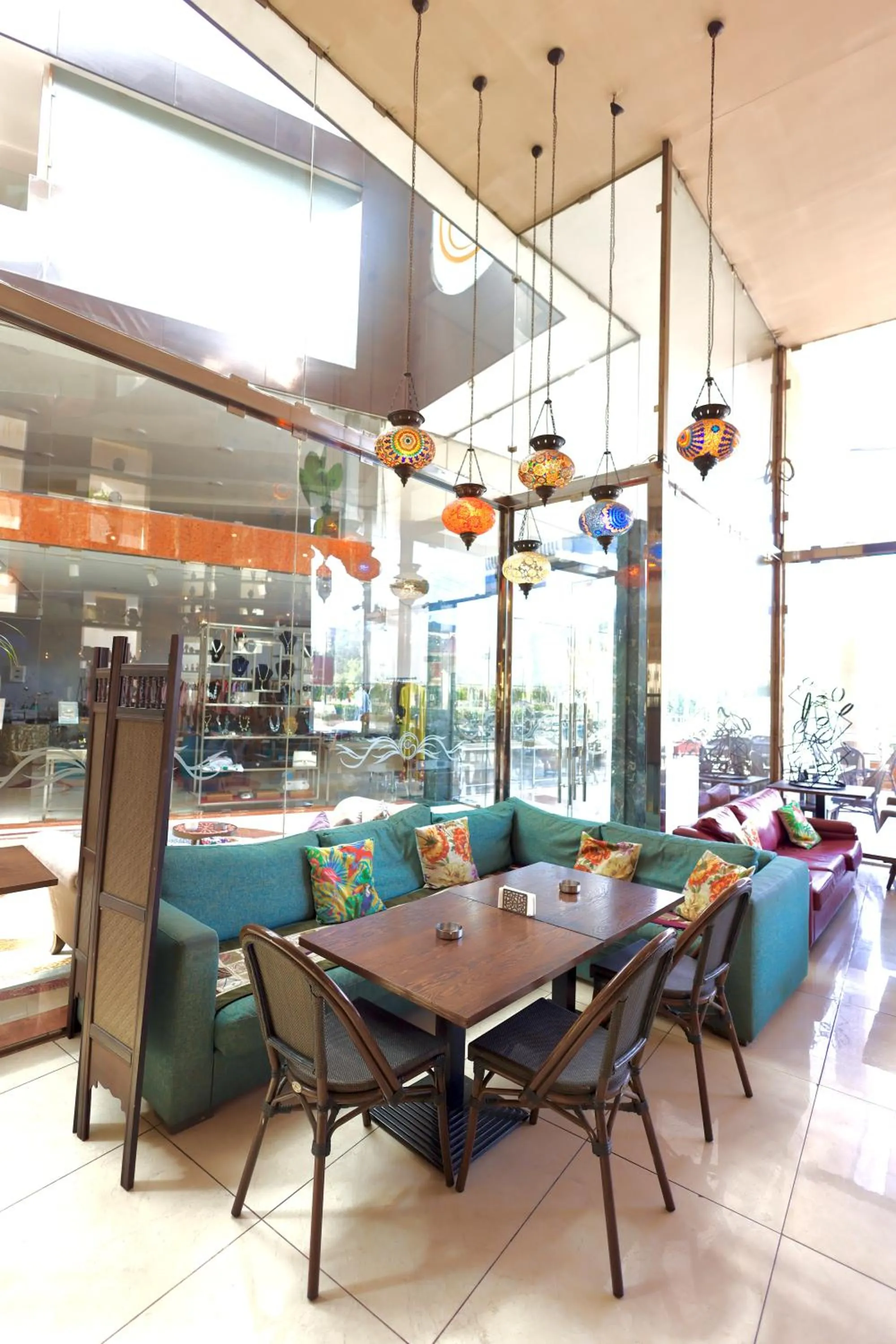 Delora Hotel and Suites