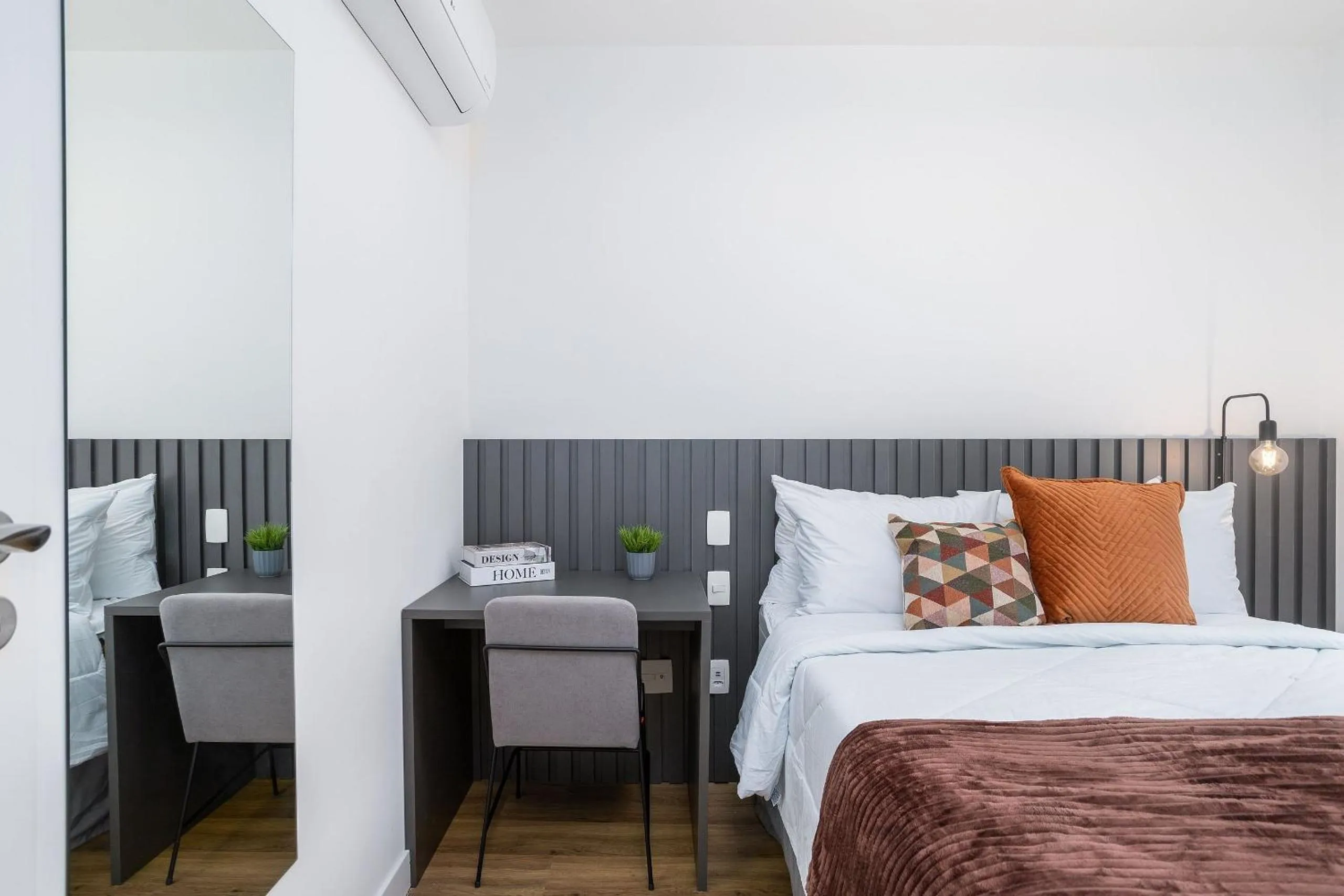 Bedroom, Bed in Walk Moema