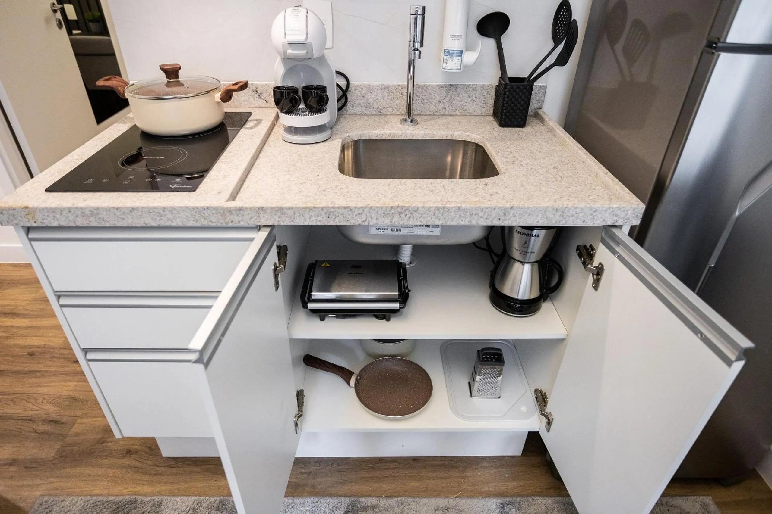 Kitchen or kitchenette in Walk Moema