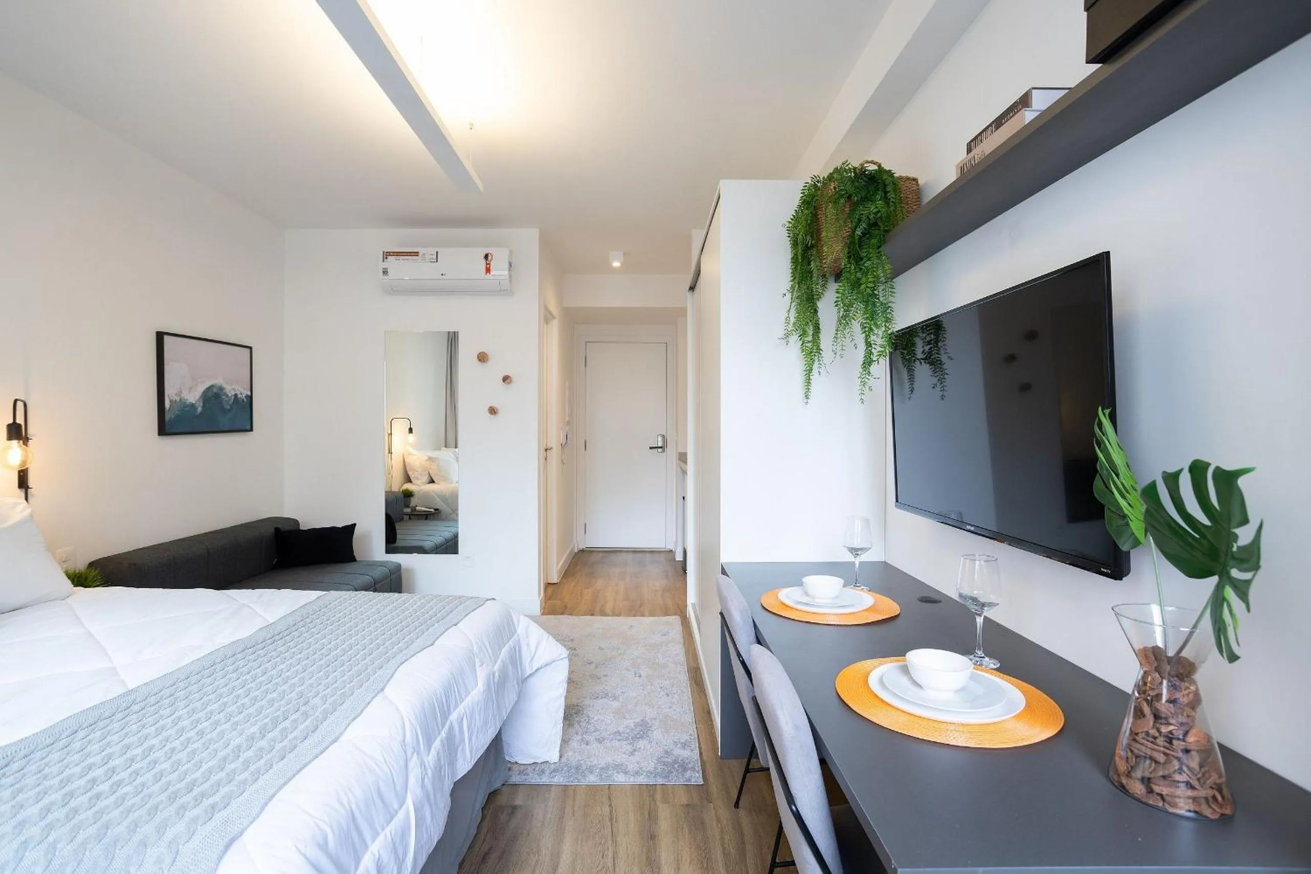 Bedroom, Bed in Walk Moema