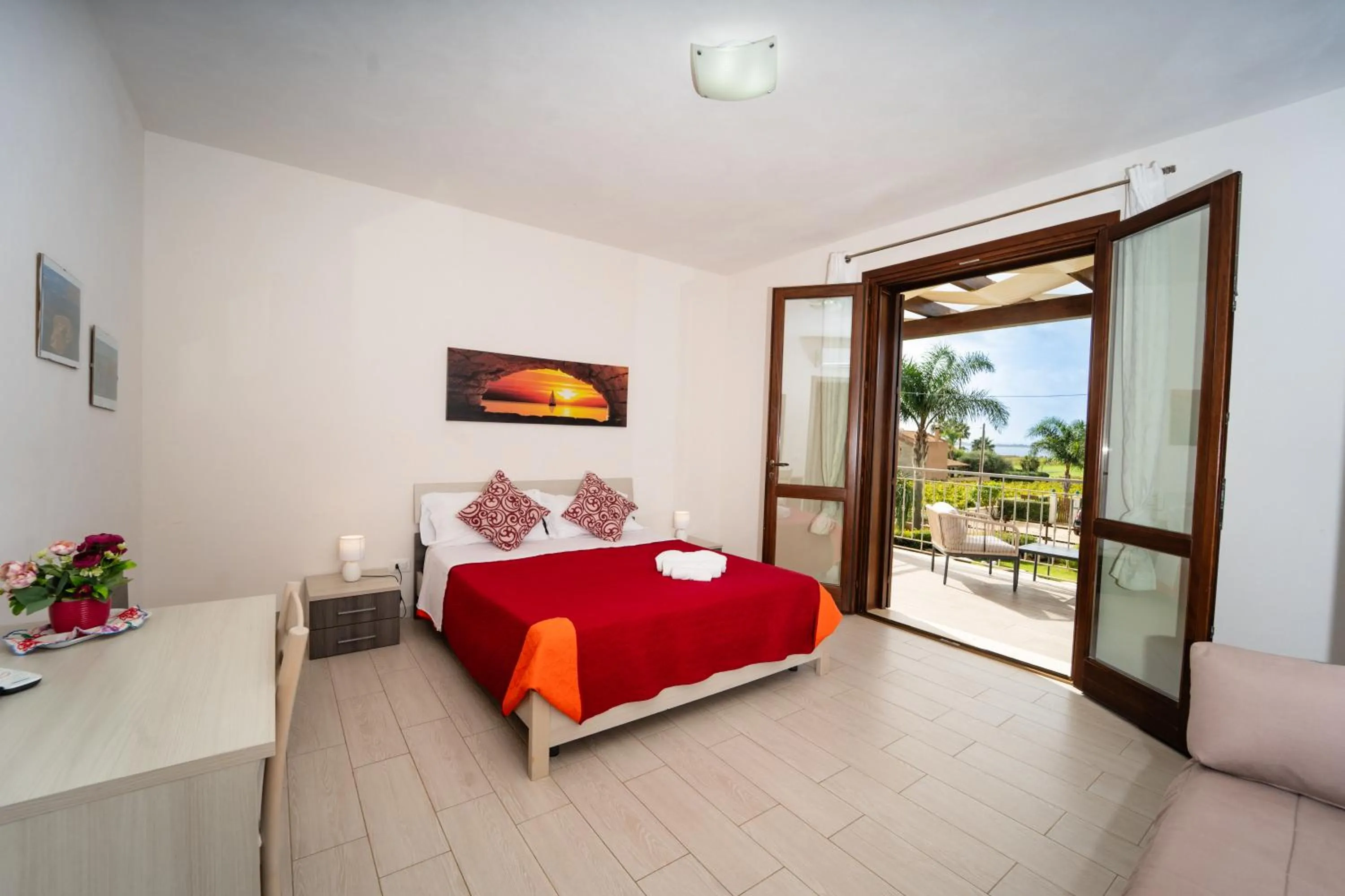 Spring, Bed in Villa del Vento