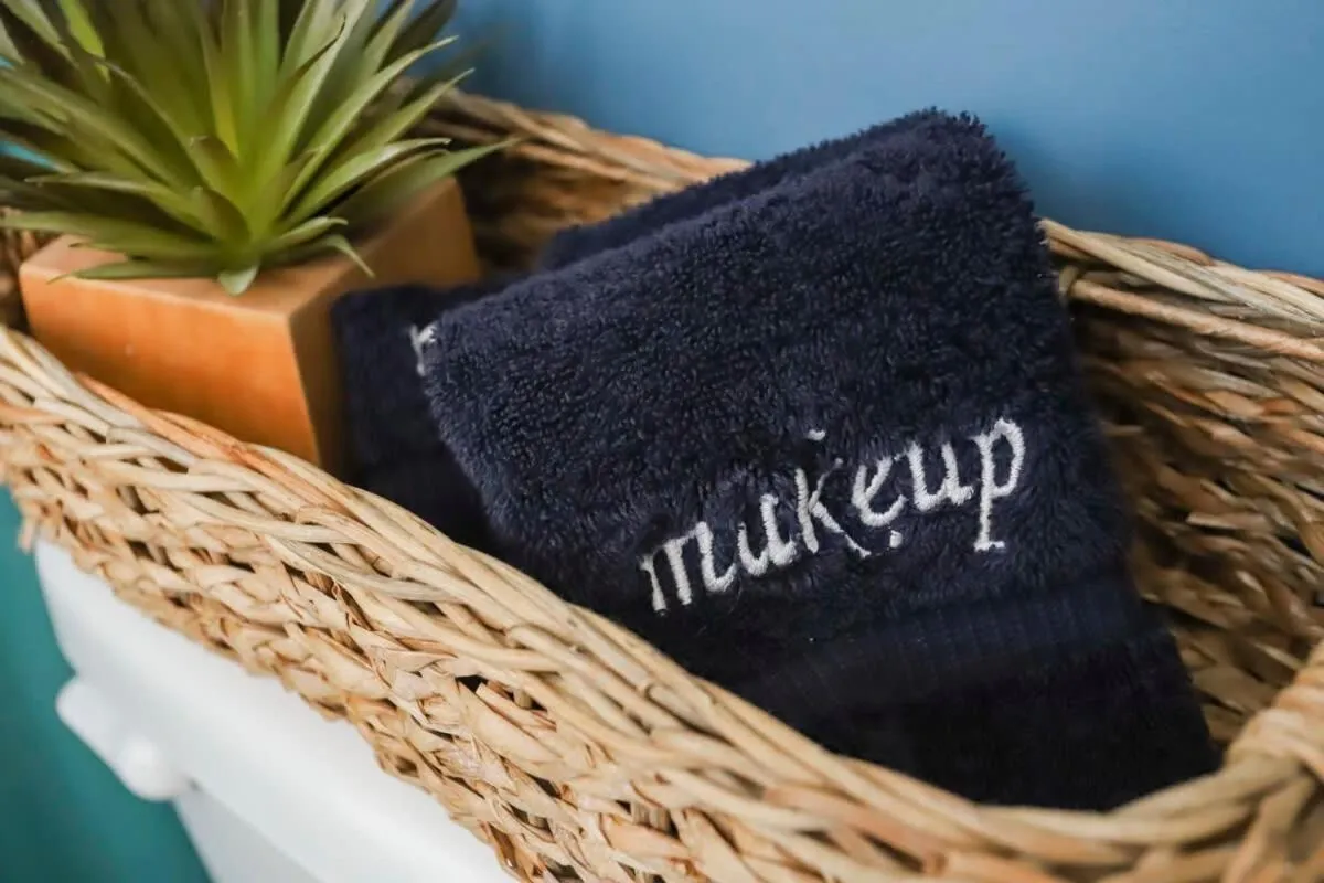 Stylish Home for 12 8th Ave South 6 Beds