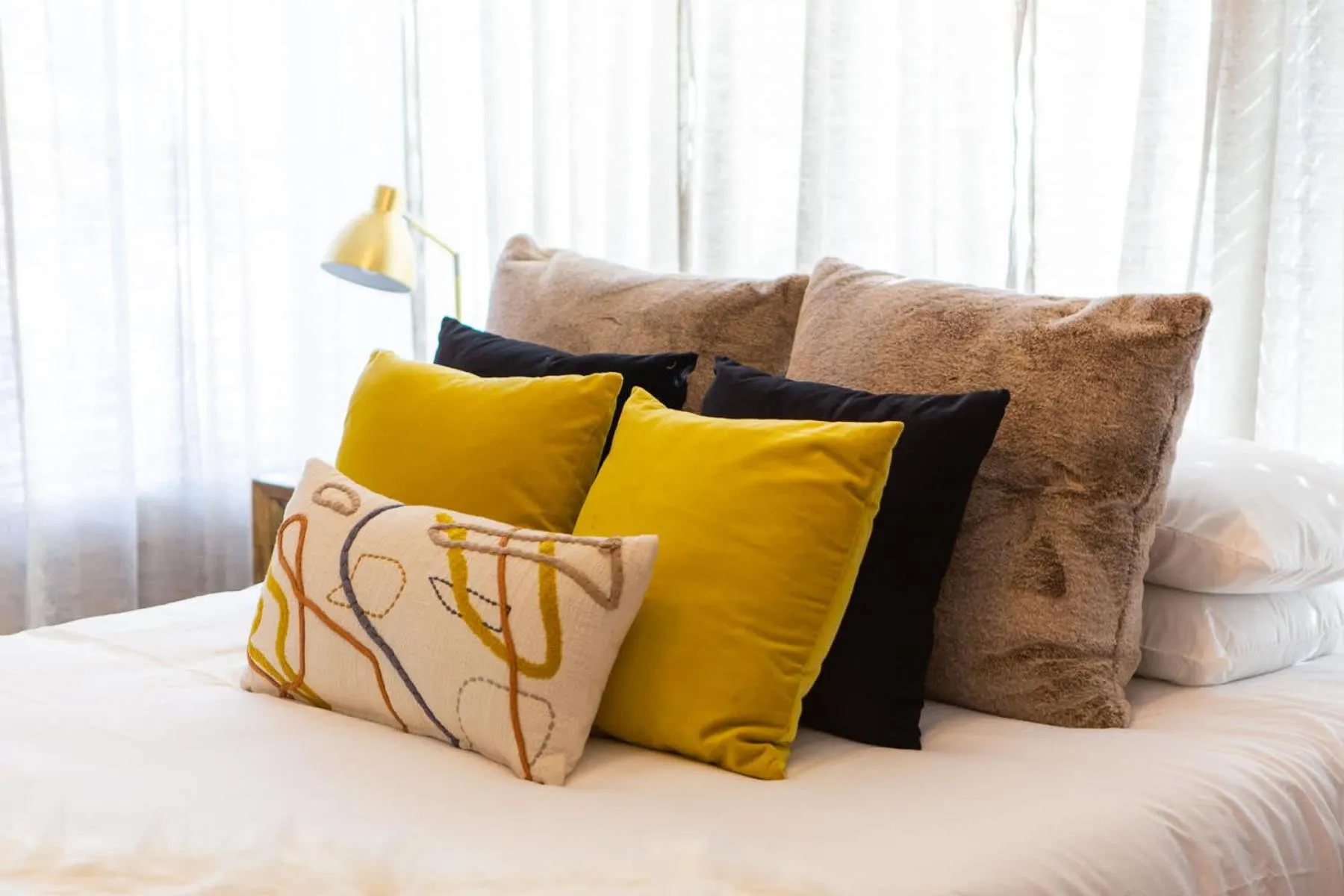 Bed in Stylish Home for 12 8th Ave South 6 Beds