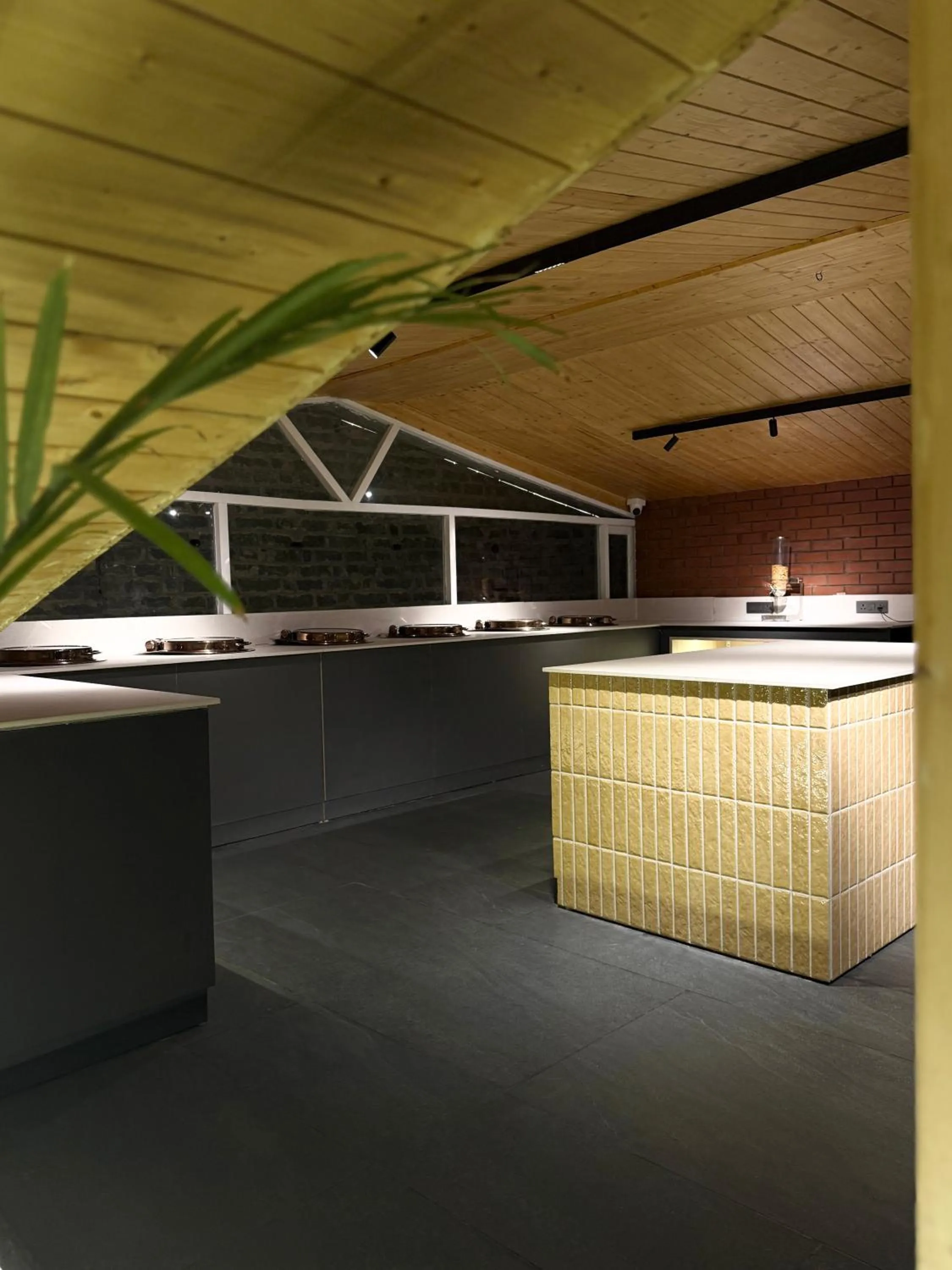 Restaurant/places to eat in ARNISA Kasauli - A Boutique Hotel