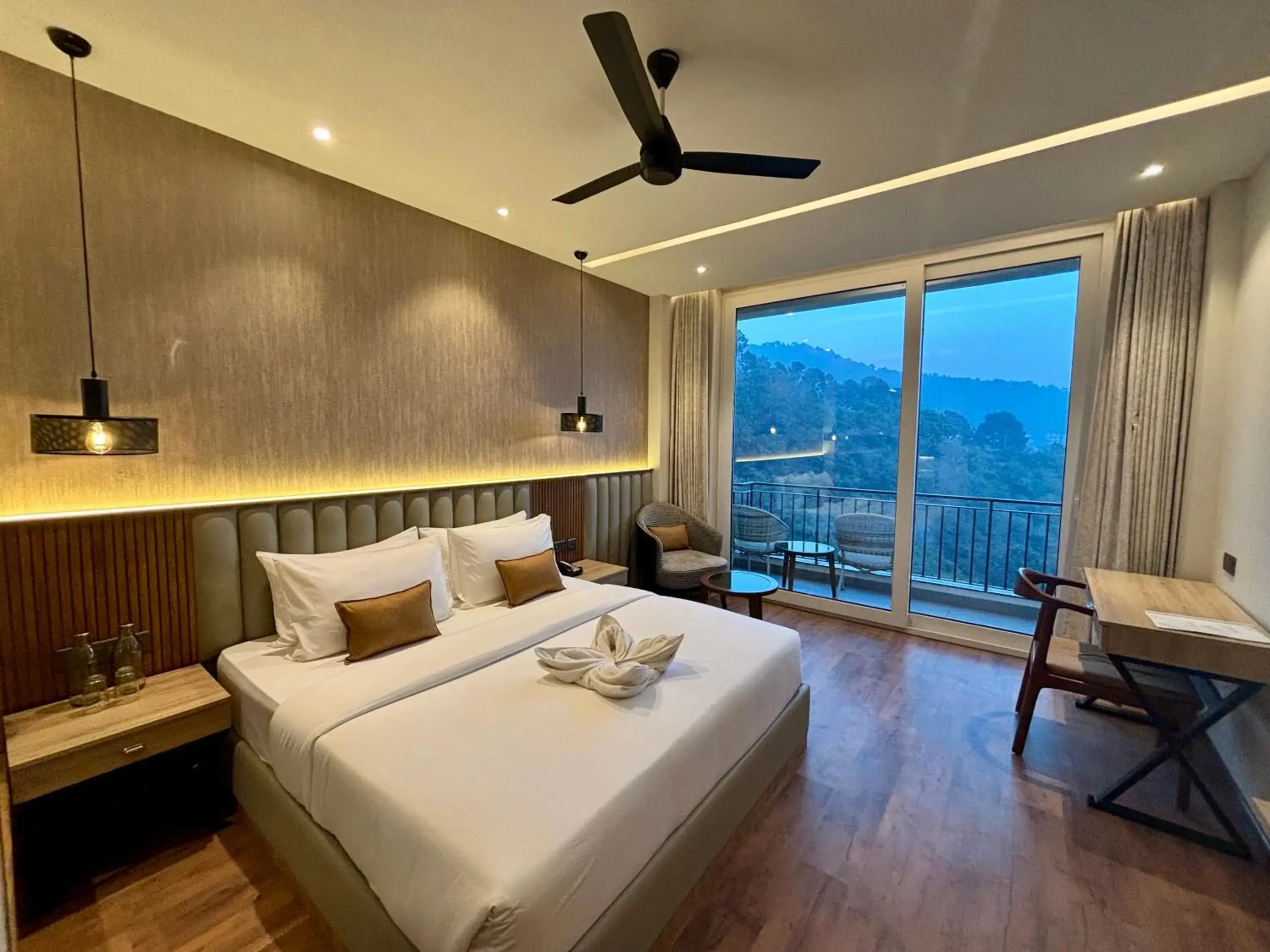 Superior Double Room in ARNISA Kasauli - A Boutique Hotel Superior Double Room in ARNISA Kasauli - A Boutique Hotel