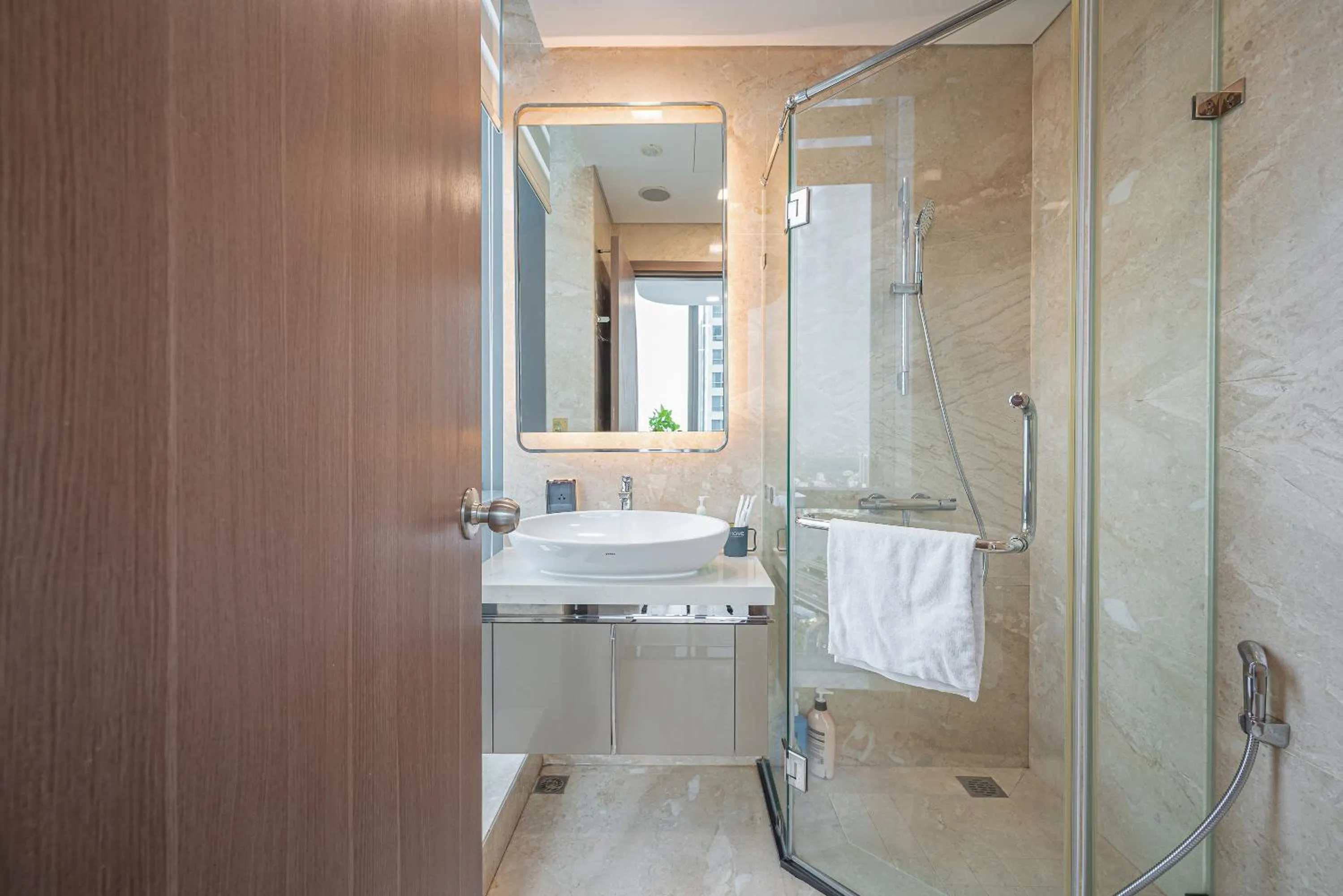 Shower in CeLaVie Serviced Apartment - The Vinhomes and Landmark