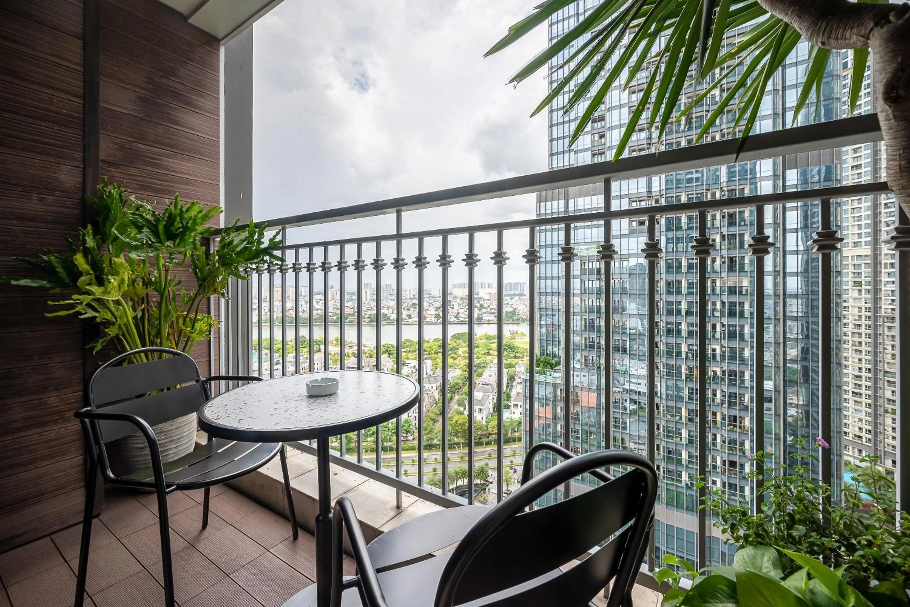 Balcony/Terrace in CeLaVie Serviced Apartment - The Vinhomes and Landmark