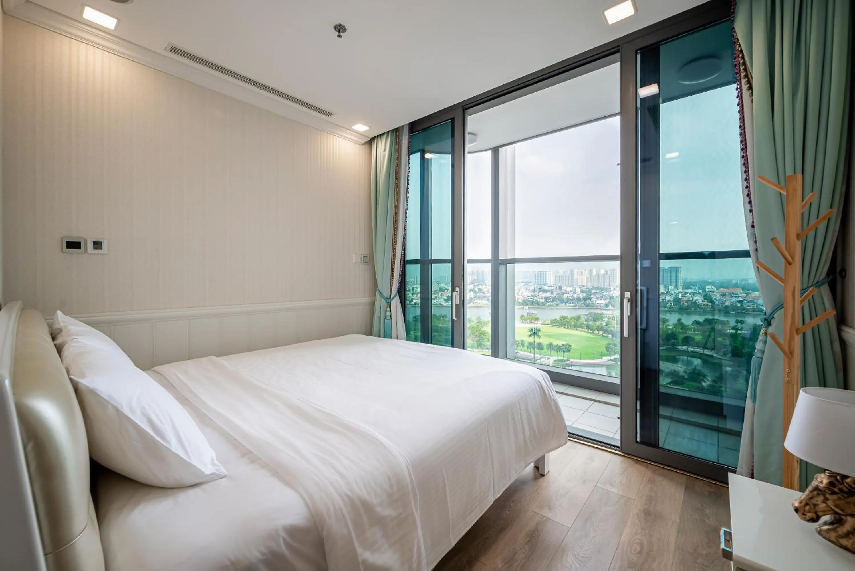 View (from property/room), Bed in CeLaVie Serviced Apartment - The Vinhomes and Landmark