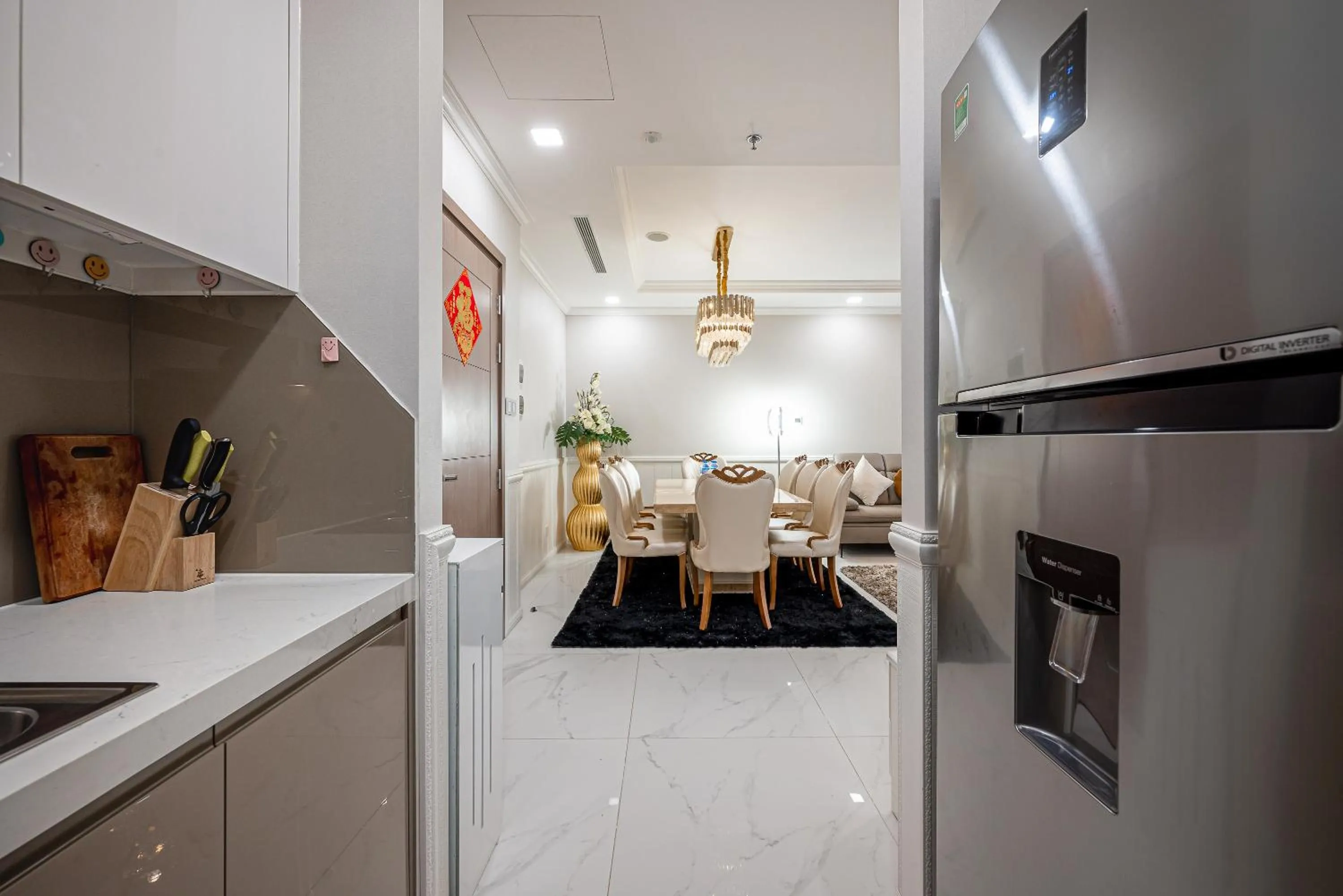 Kitchen or kitchenette in CeLaVie Serviced Apartment - The Vinhomes and Landmark