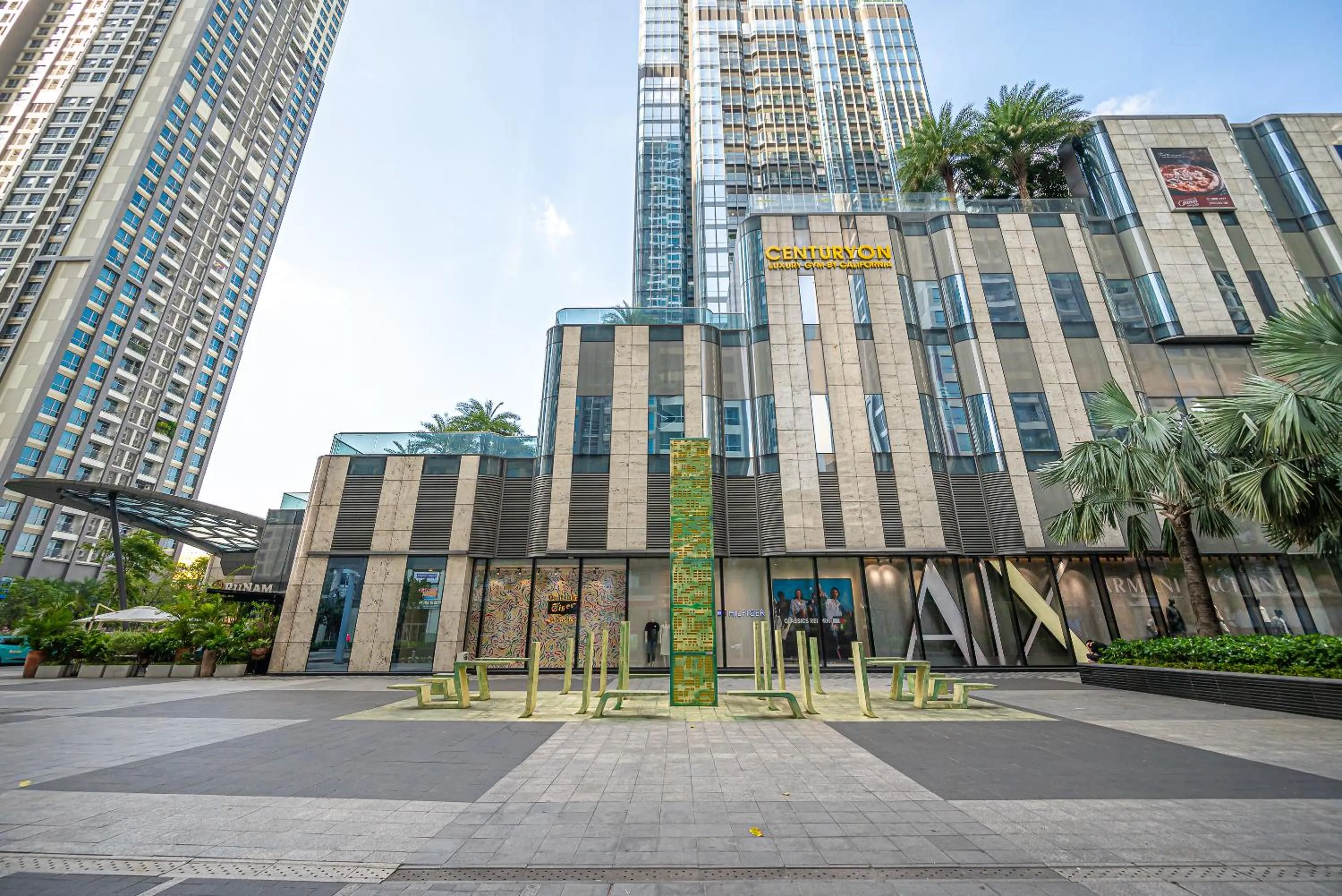 Property building in CeLaVie Serviced Apartment - The Vinhomes and Landmark