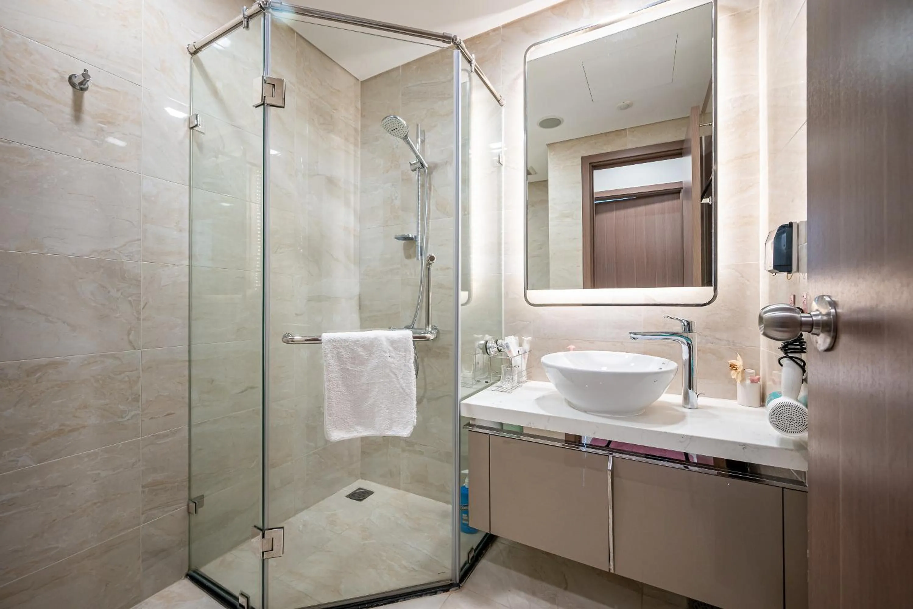 Bathroom in CeLaVie Serviced Apartment - The Vinhomes and Landmark