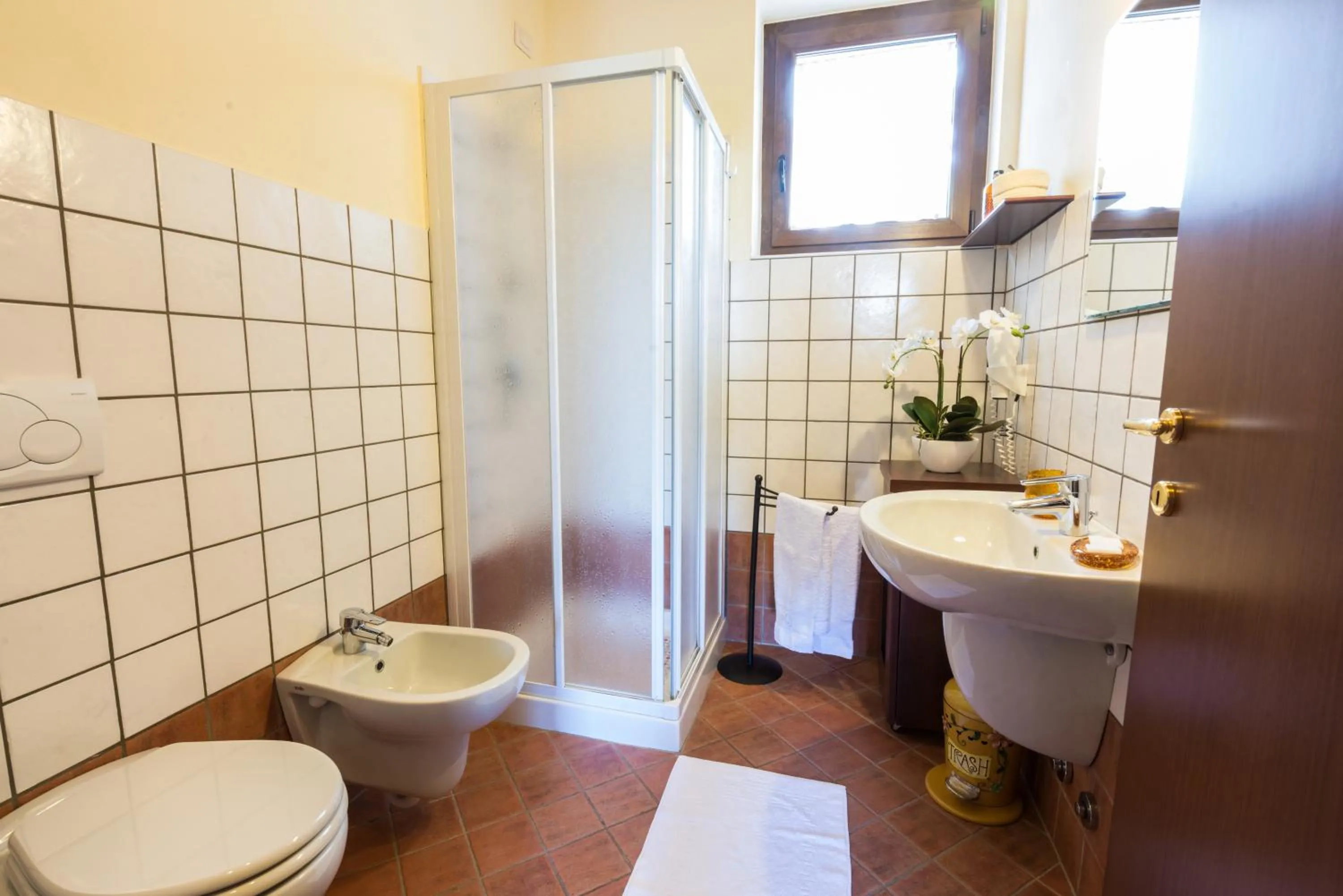 Bathroom in Agriturismo alla Poncia