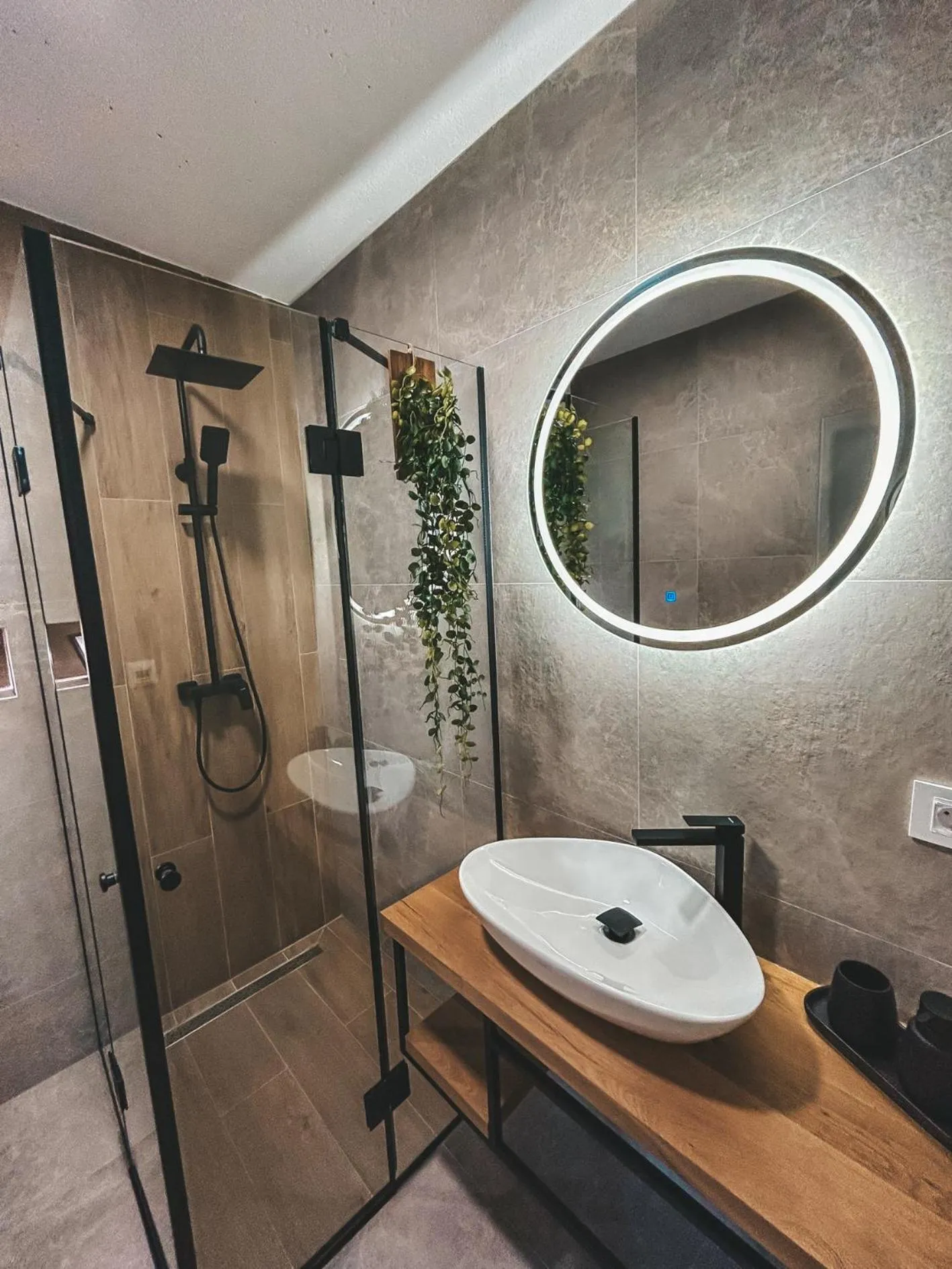 Shower in Zemunice Knezevic