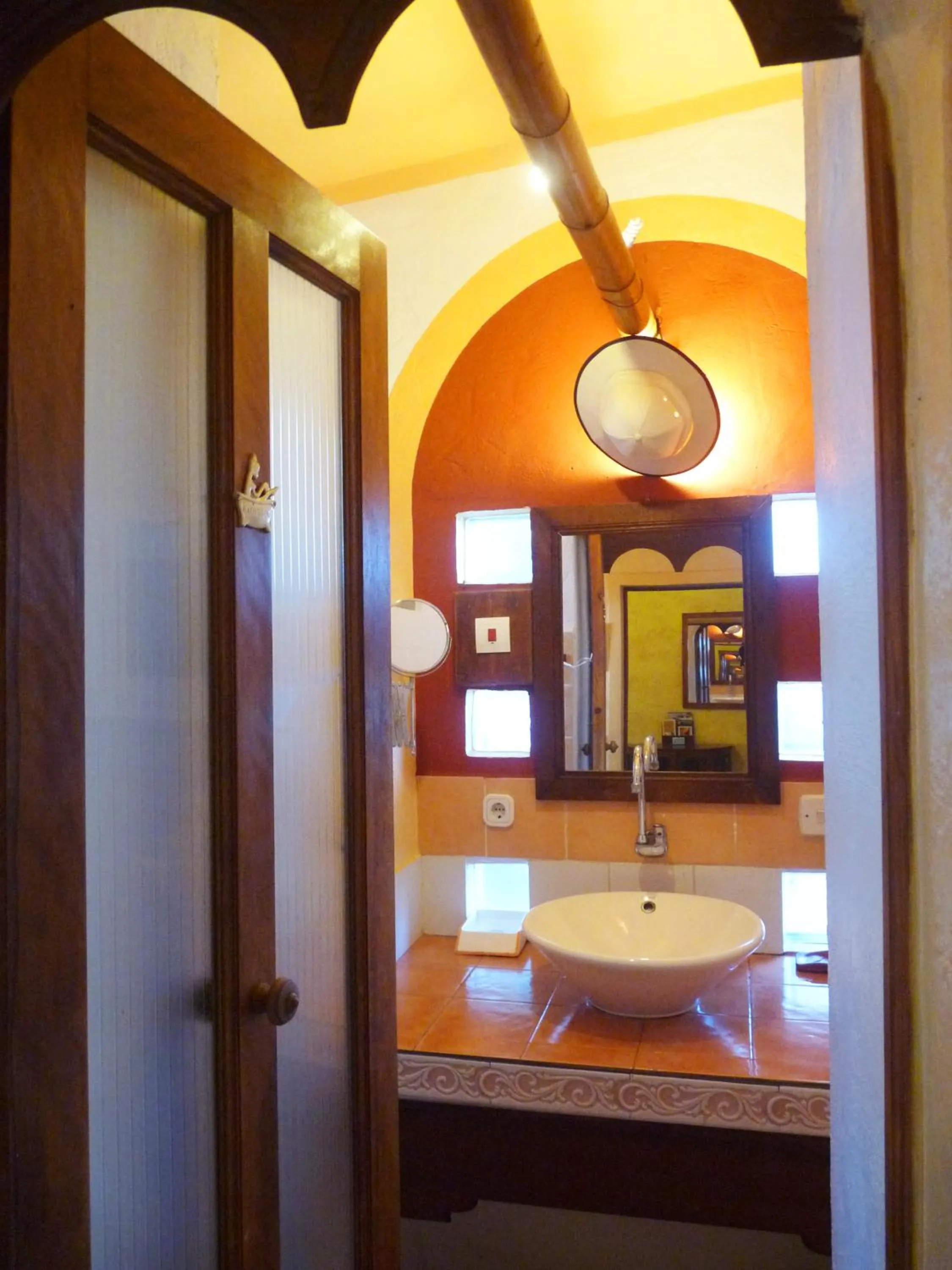 Bathroom in La Reine Creole