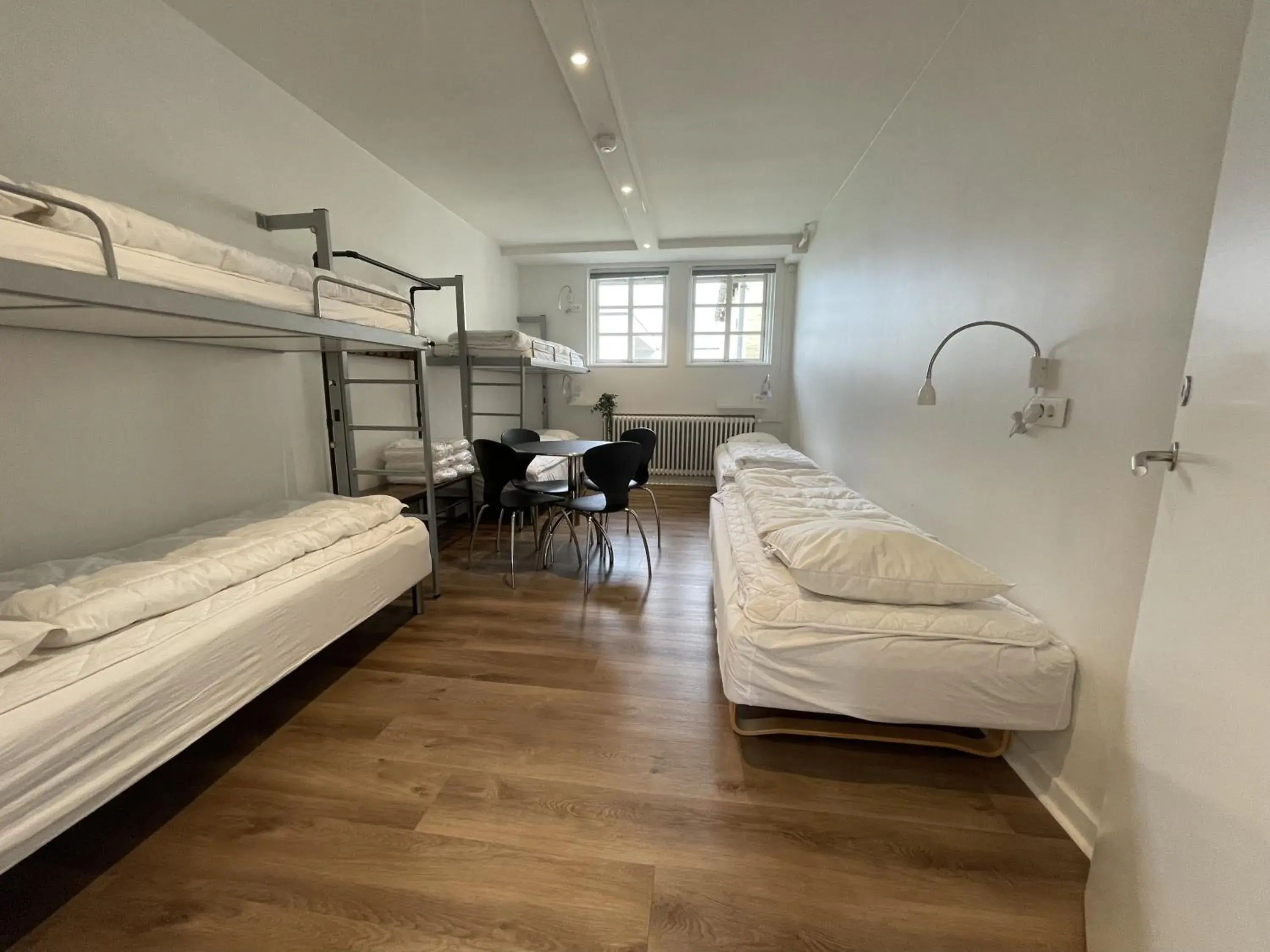 Family Room with Private Bathroom in Kragsbjerggaard Vandrerhjem Family Room with Private Bathroom in Kragsbjerggaard Vandrerhjem