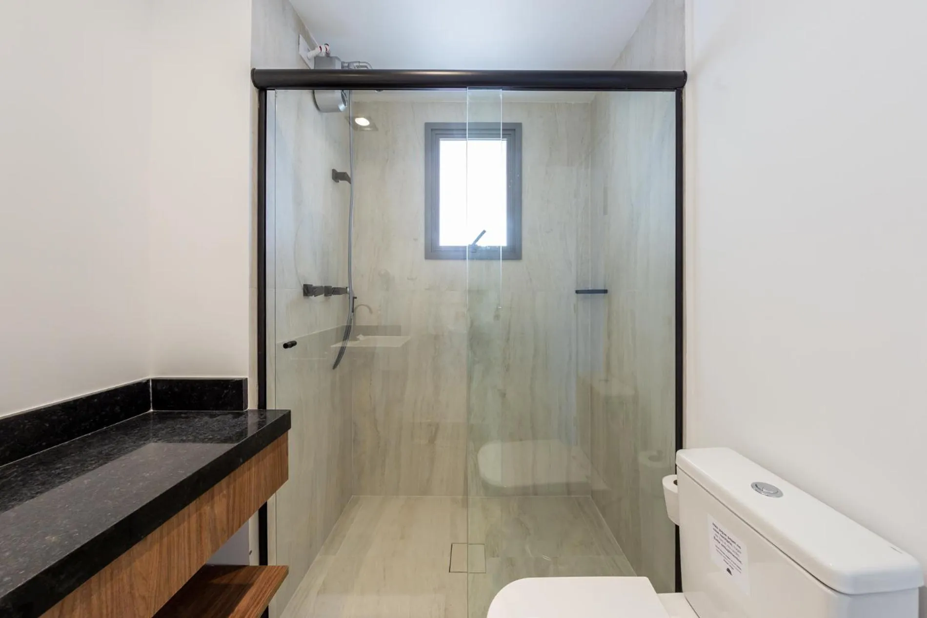 Shower in House of Charlie Paraiso