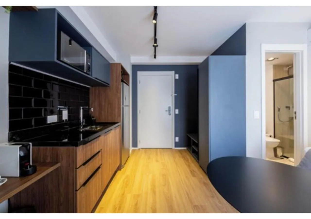 Day in House of Charlie Paraiso