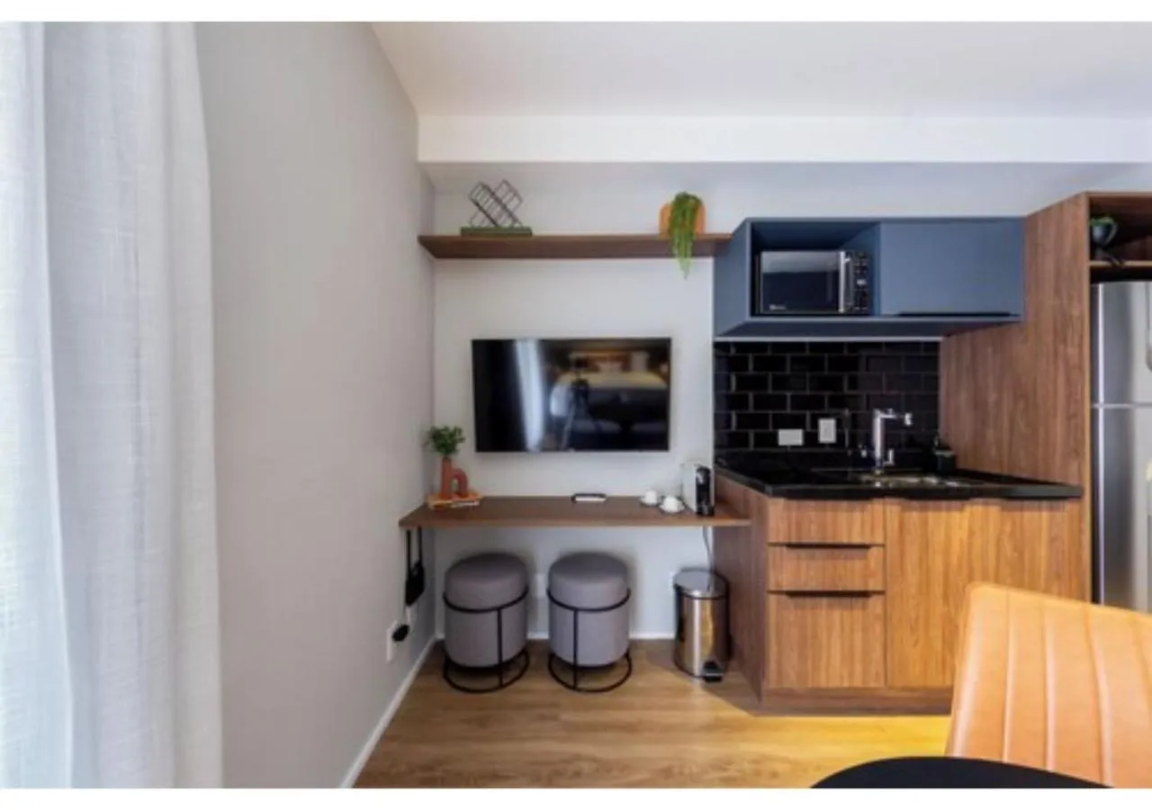 Day in House of Charlie Paraiso