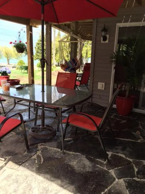 Patio in N' This on the Bay -Vacation Suite