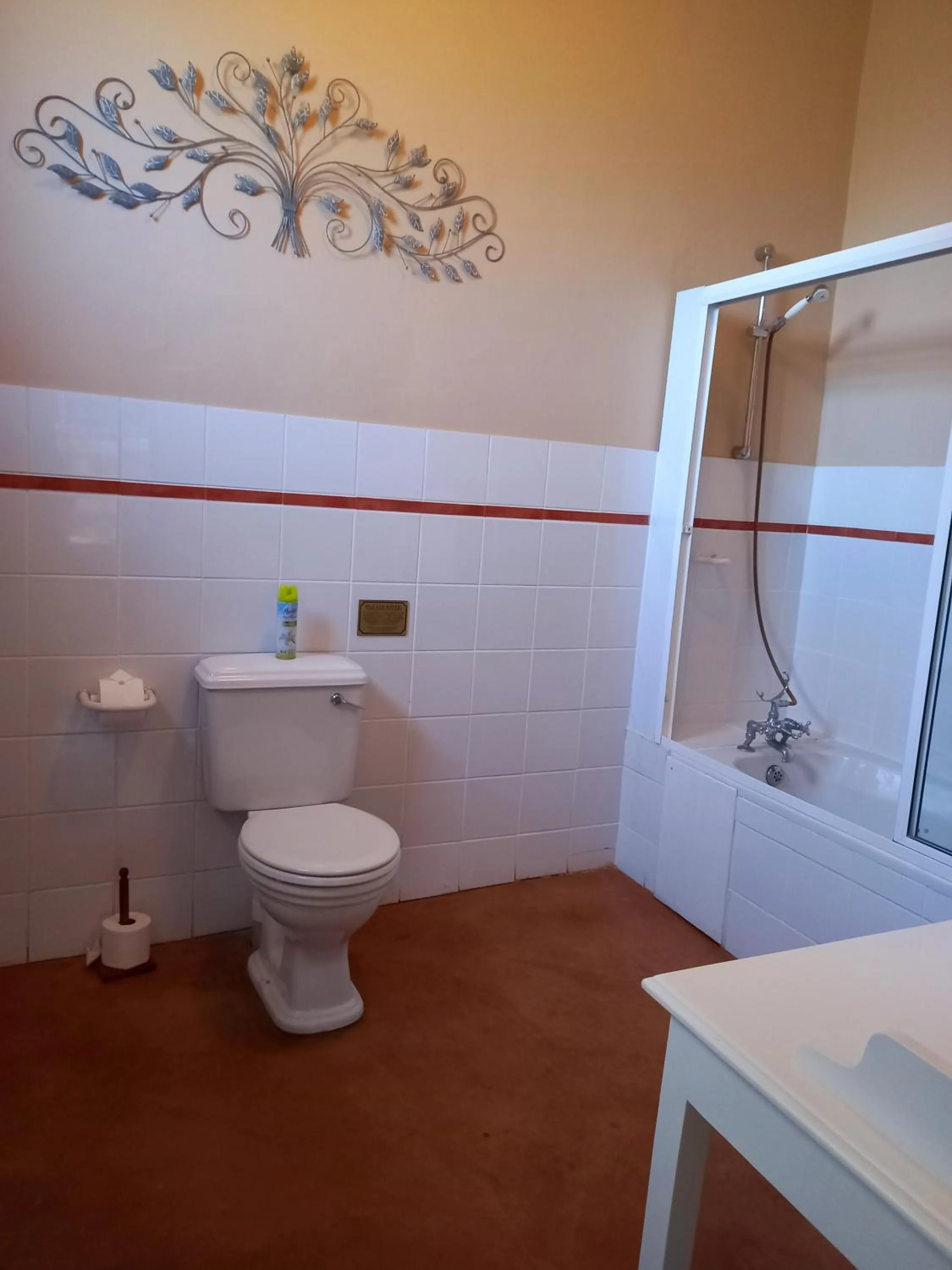 Bathroom in Ongegund Lodge