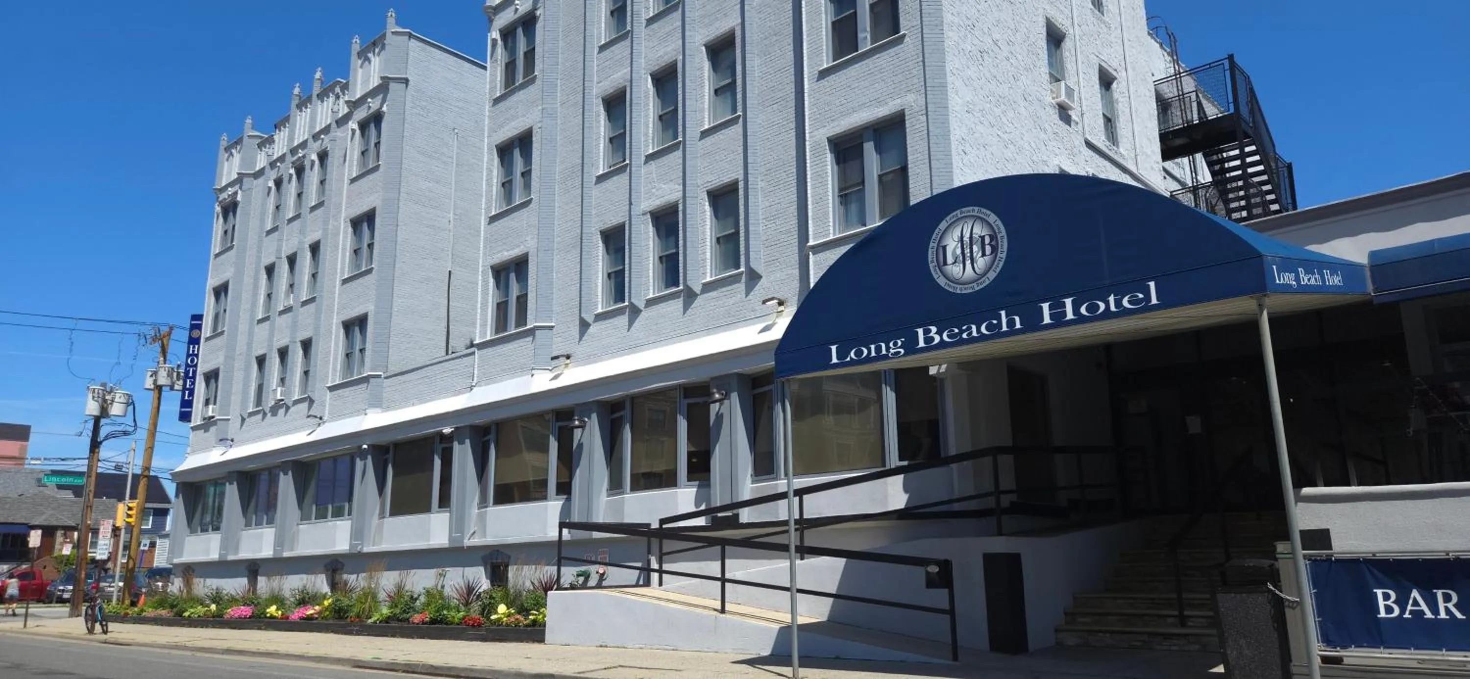 Property building in Long Beach Hotel