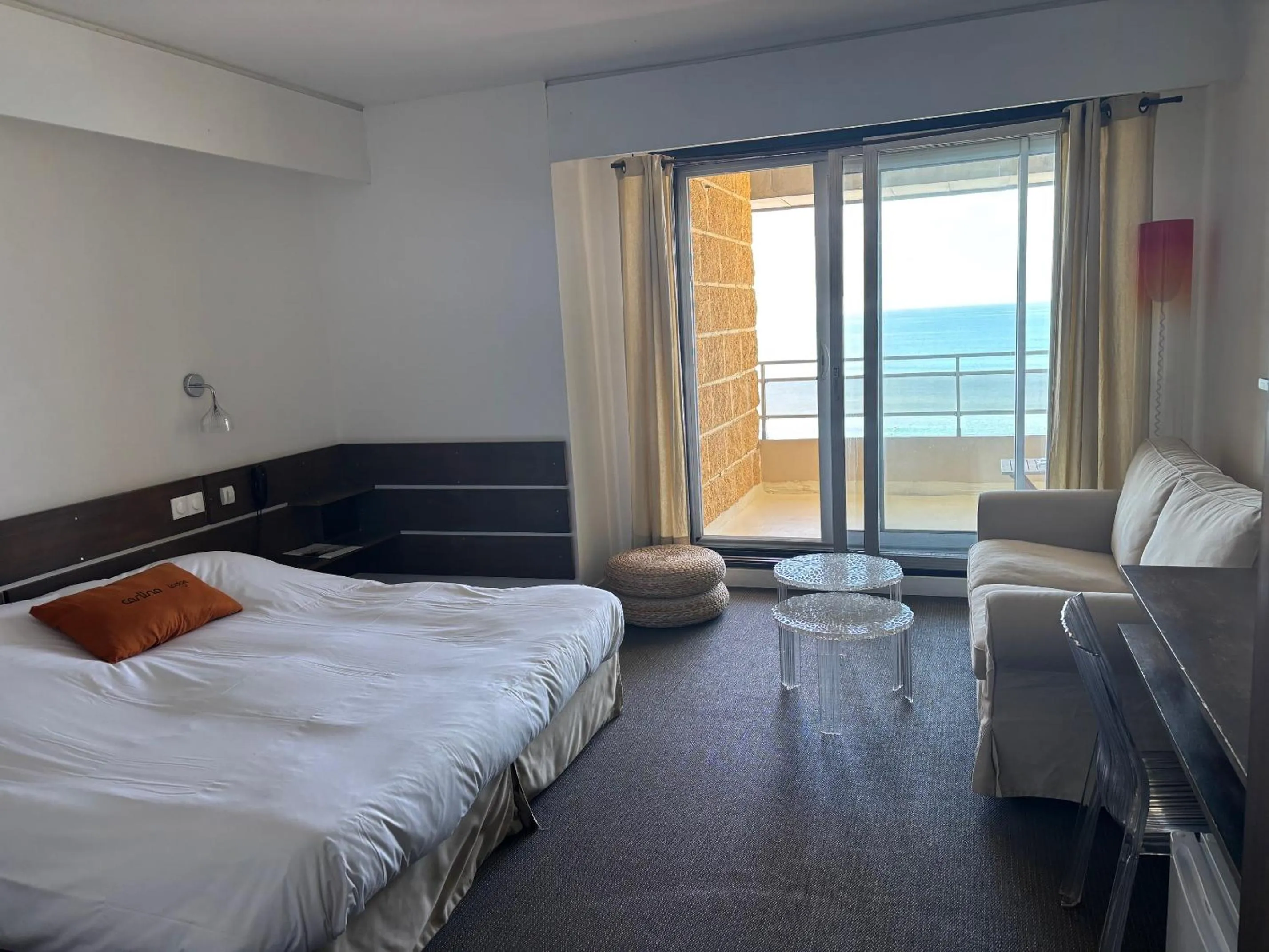 Photo of the whole room, Bed in Carlina Lodge