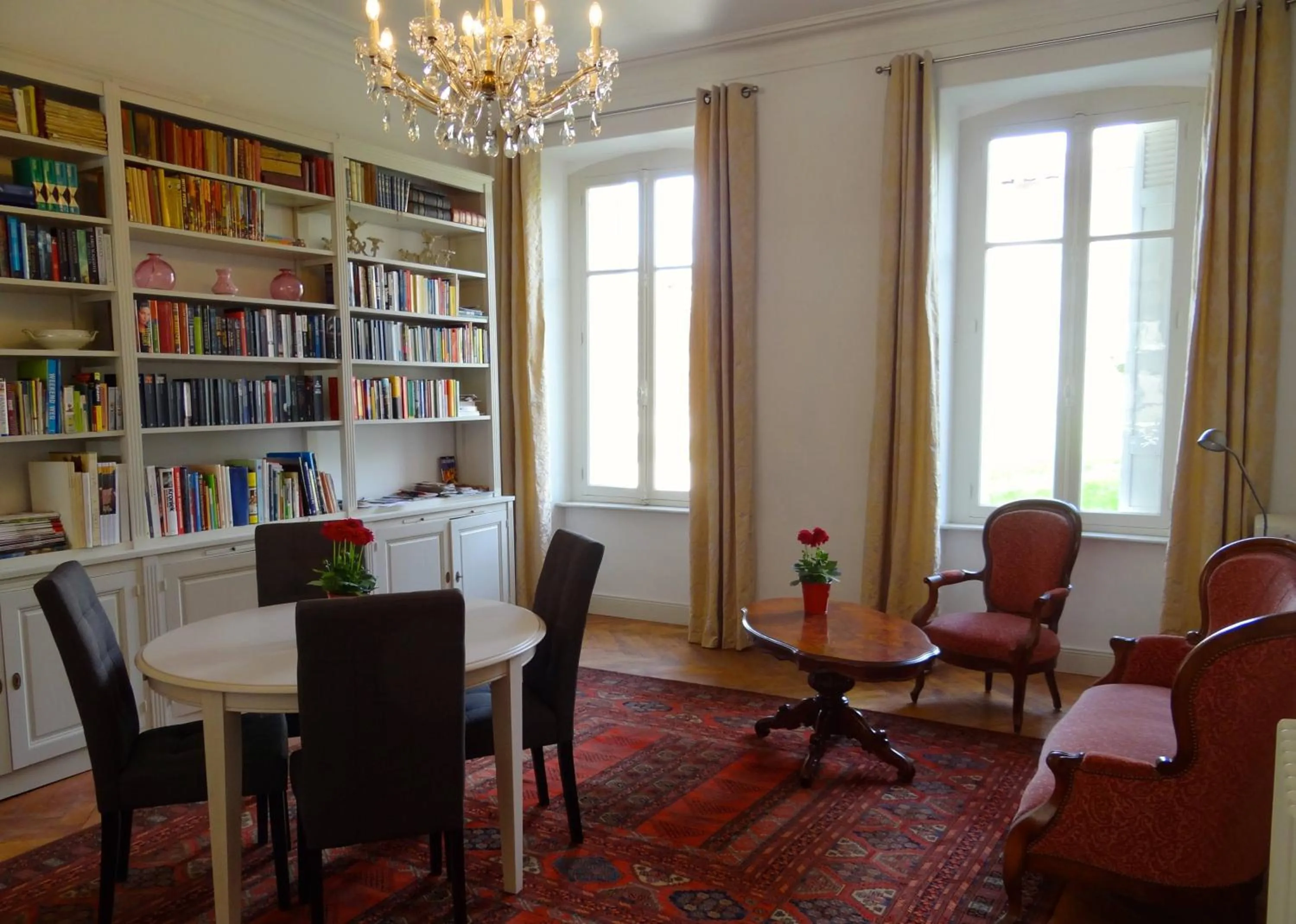Day, Library in Bed & Breakfast L'Orangerie