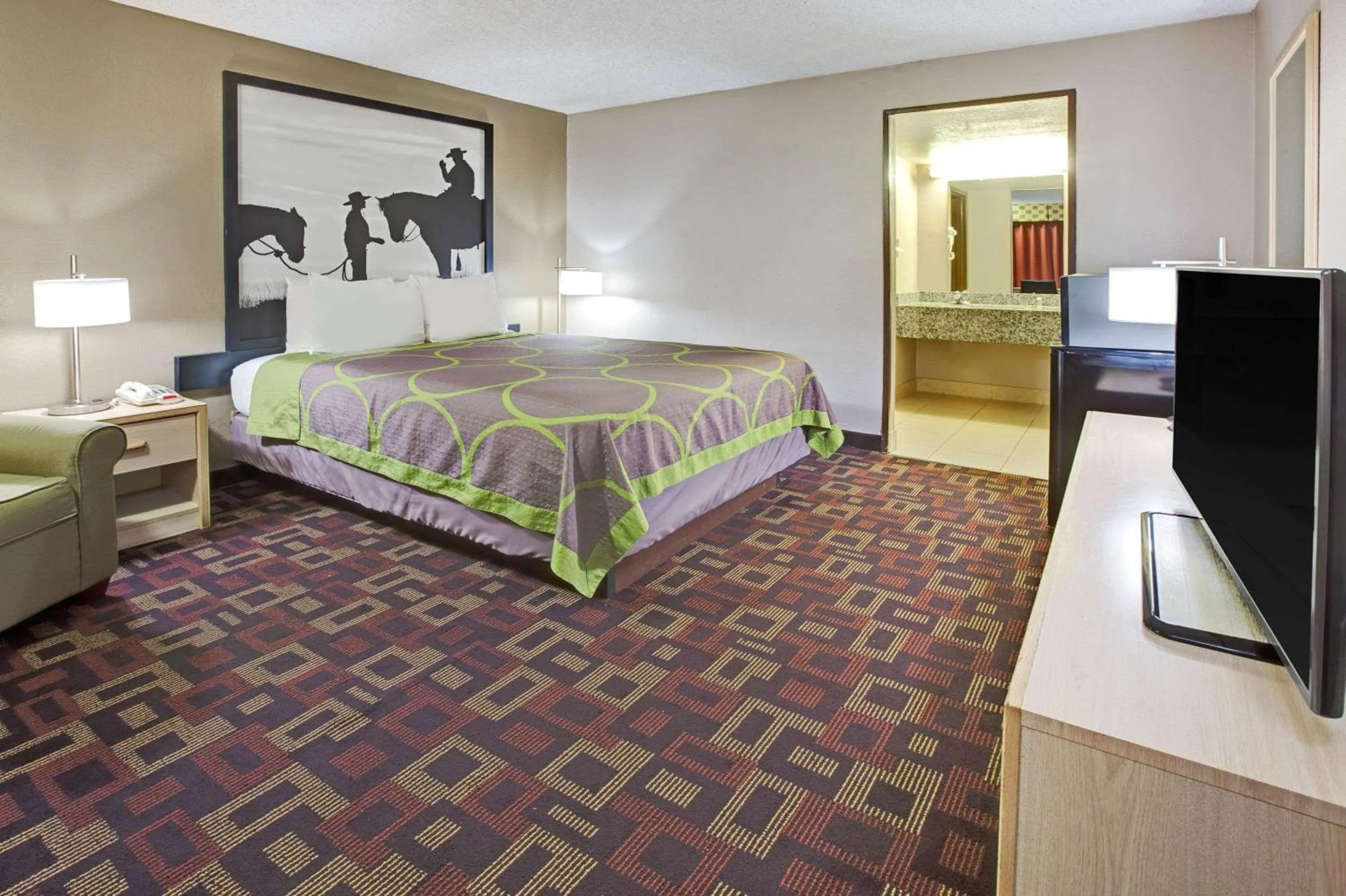 Photo of the whole room in Super 8 by Wyndham Norman