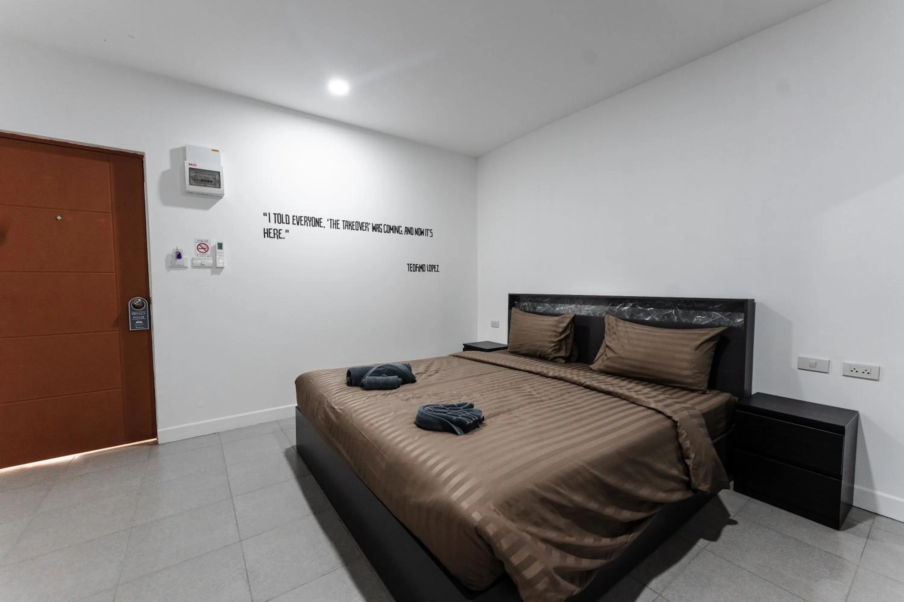 Bed in Apollo Hotel Chalong