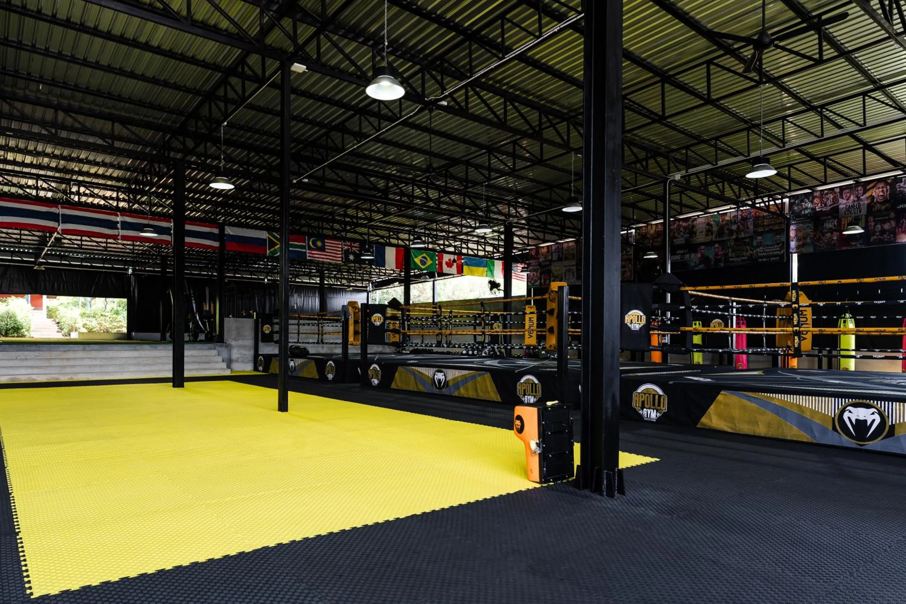 Fitness centre/facilities in Apollo Hotel Chalong